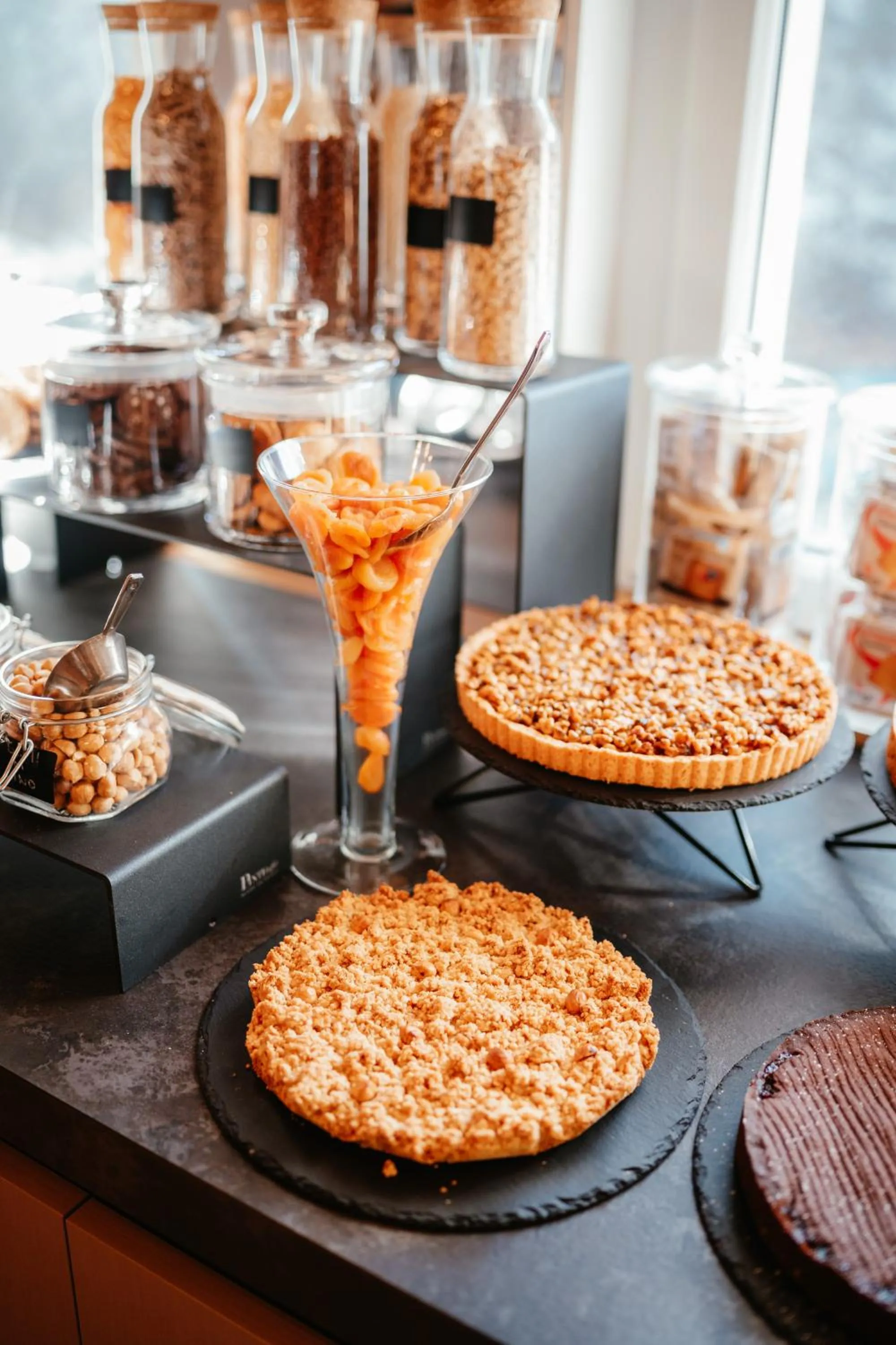 Breakfast in Residence Hotel Miralago