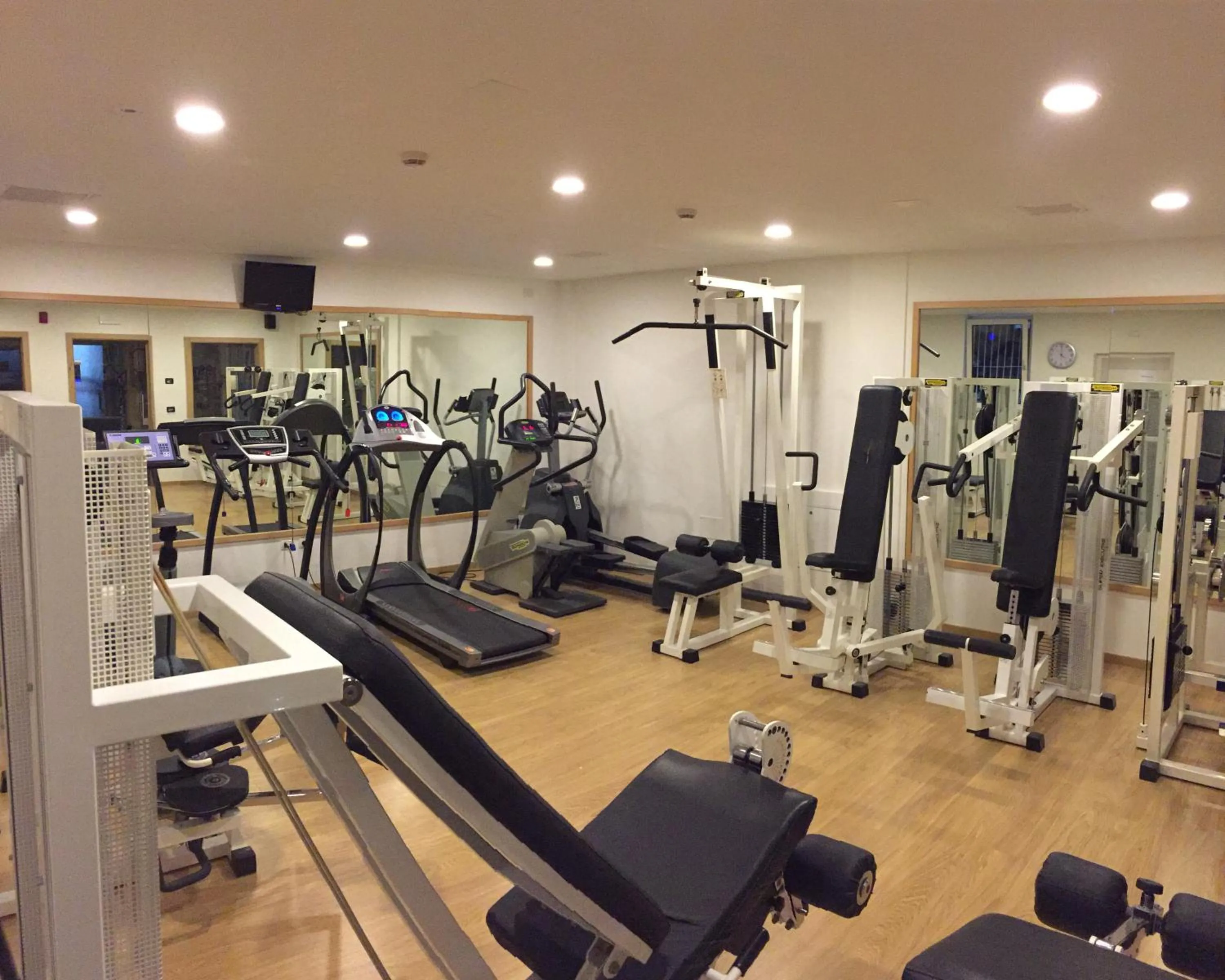 Fitness centre/facilities in Residence Hotel Miralago