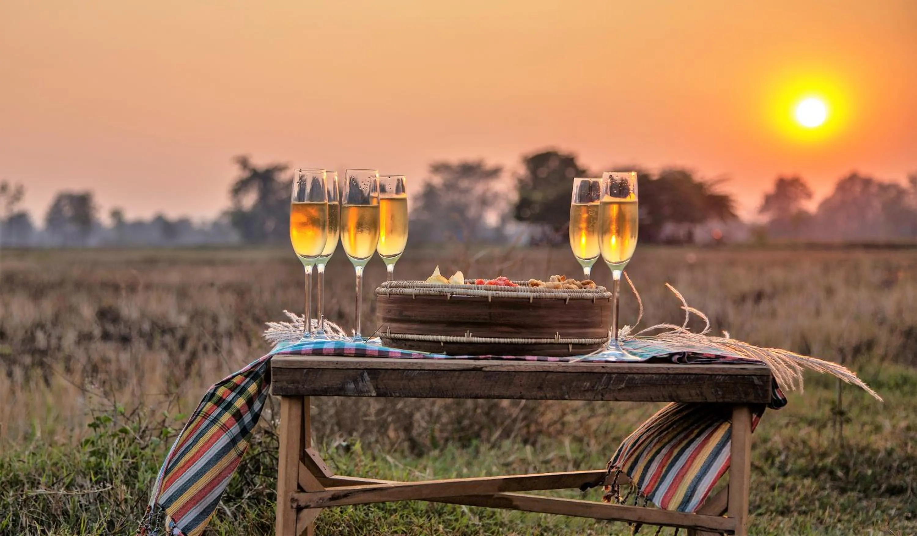 Activities in Maisons Wat Kor