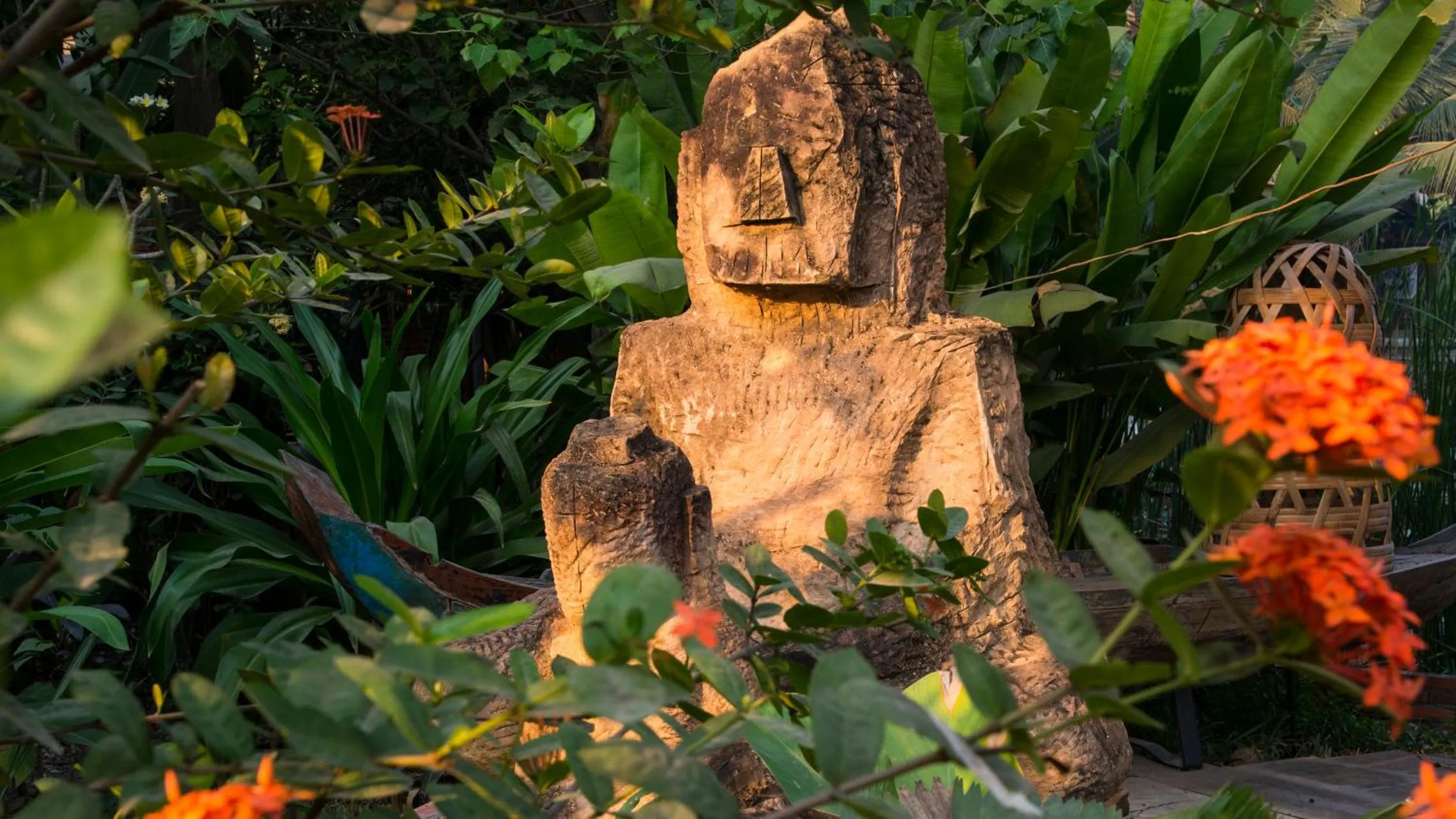 Garden in Maisons Wat Kor