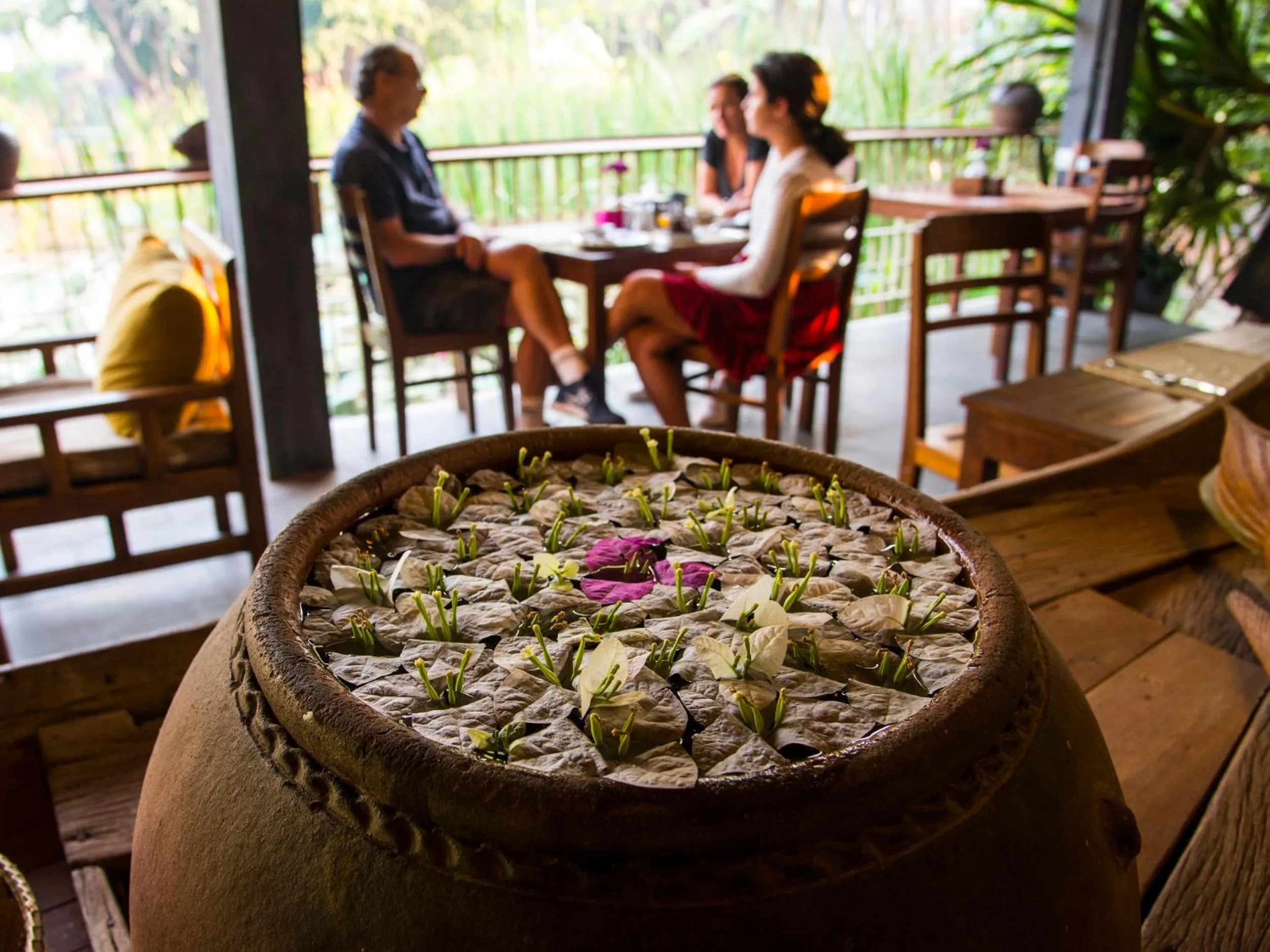 People in Maisons Wat Kor