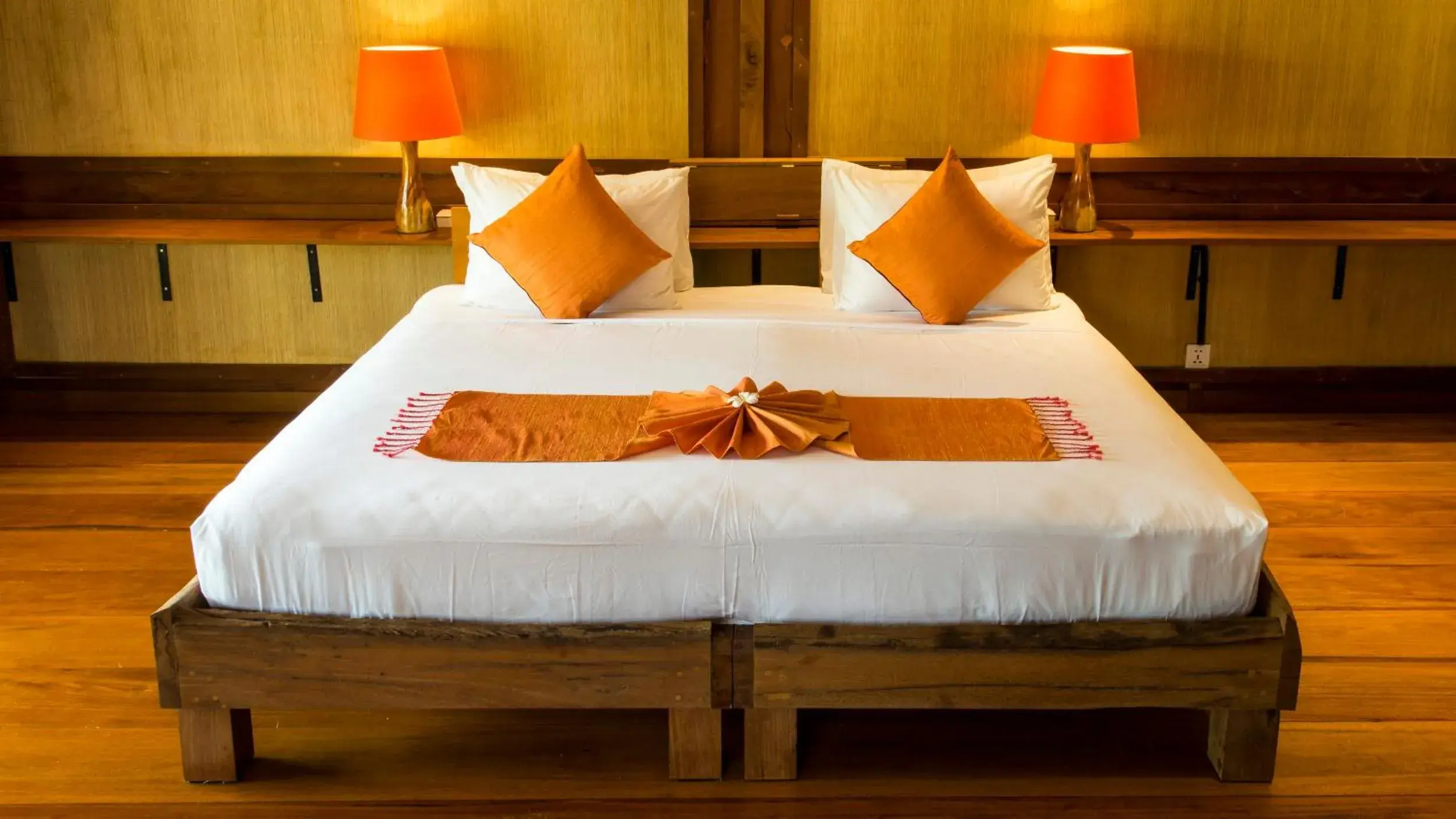 Grand Lotus Double - Twin on request in Maisons Wat Kor Grand Lotus Double - Twin on request in Maisons Wat Kor