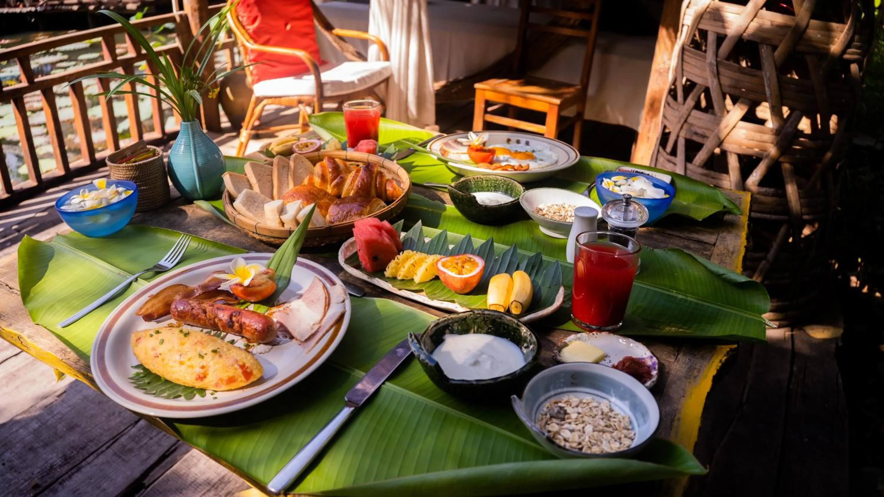 Continental breakfast in Maisons Wat Kor