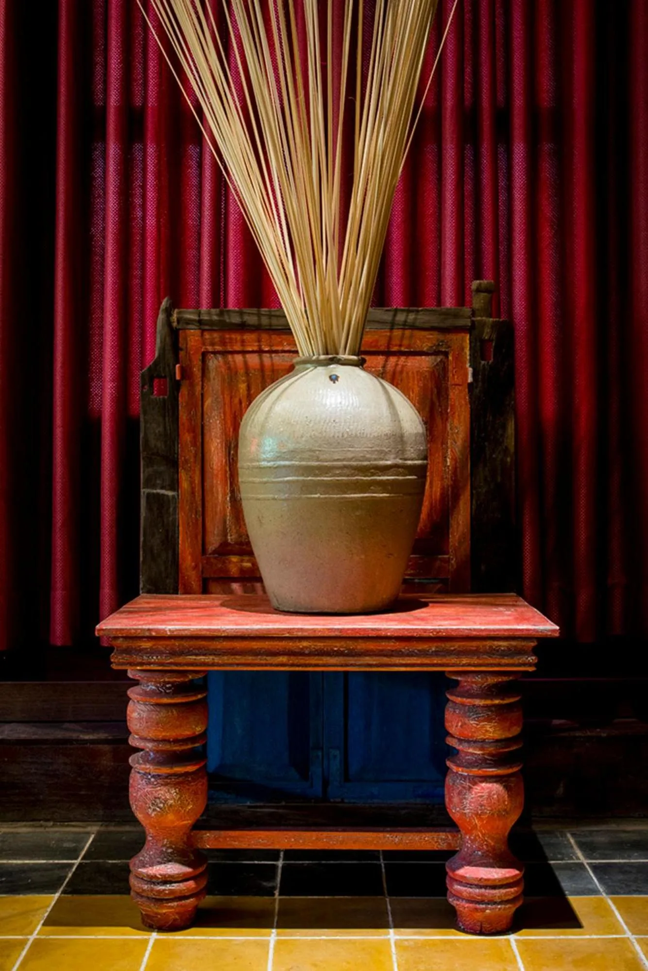 Decorative detail in Maisons Wat Kor