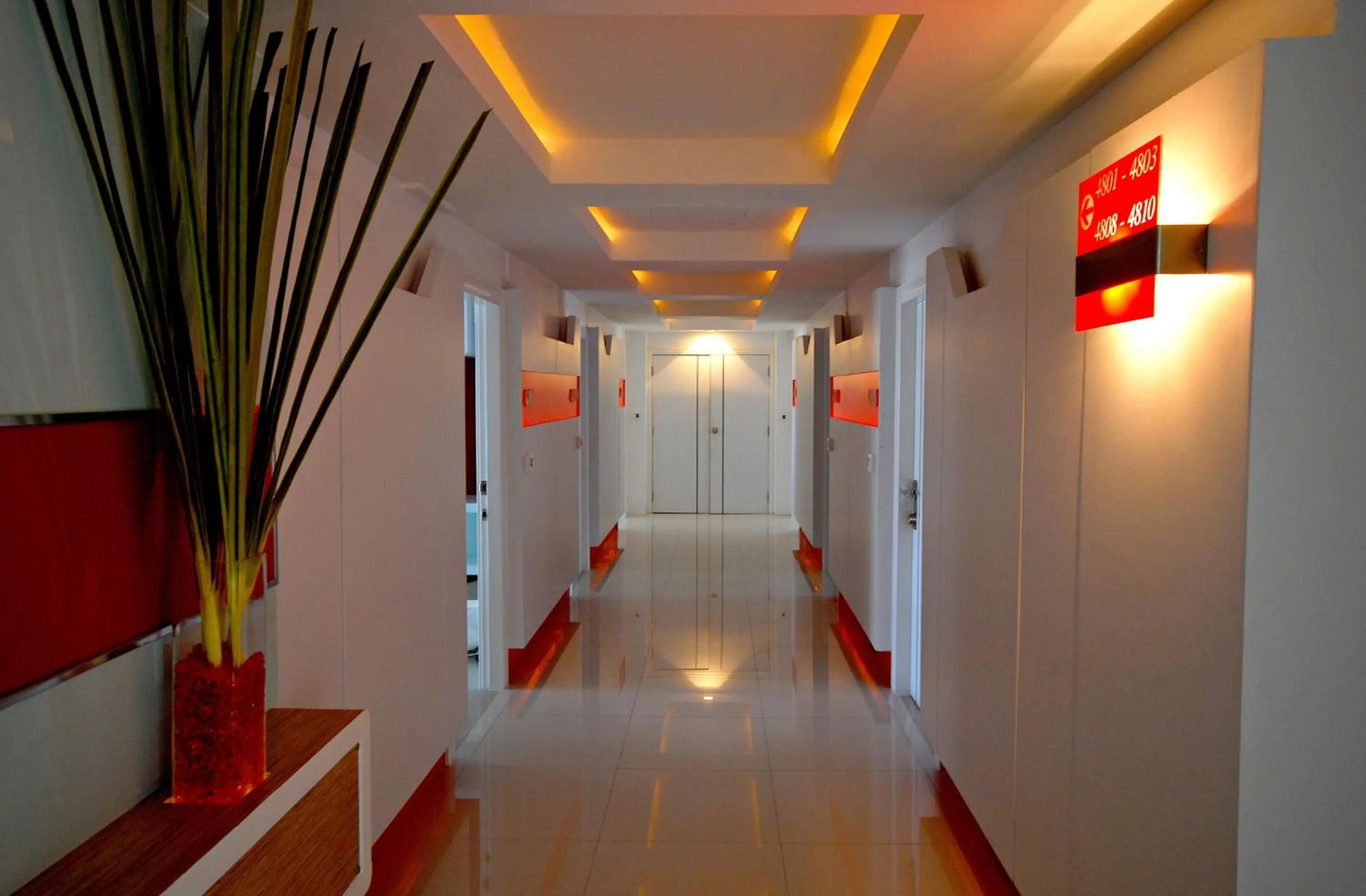 Balcony/Terrace, Lobby/Reception in Hin Nam Sai Suay