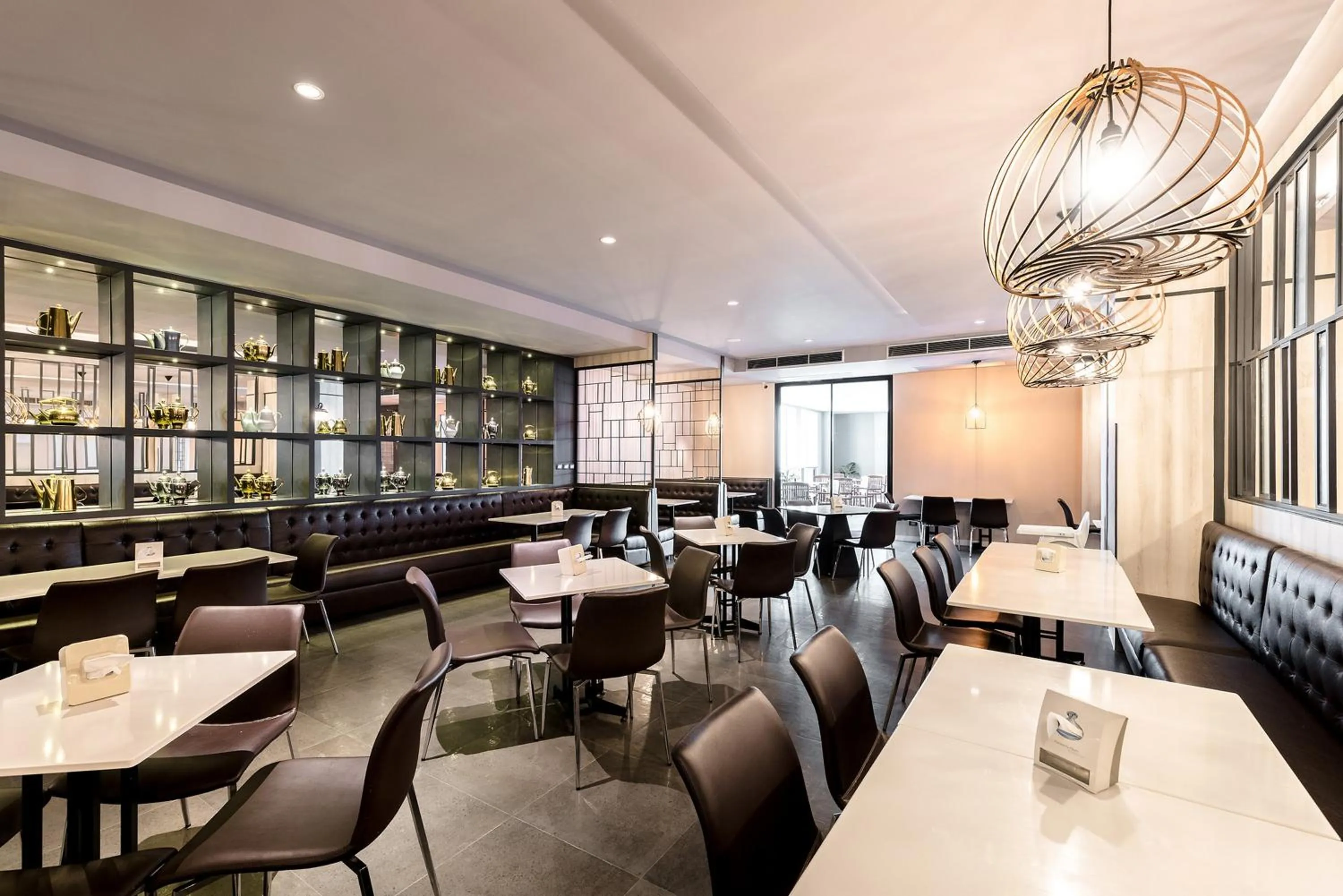 Buffet breakfast in Hin Nam Sai Suay