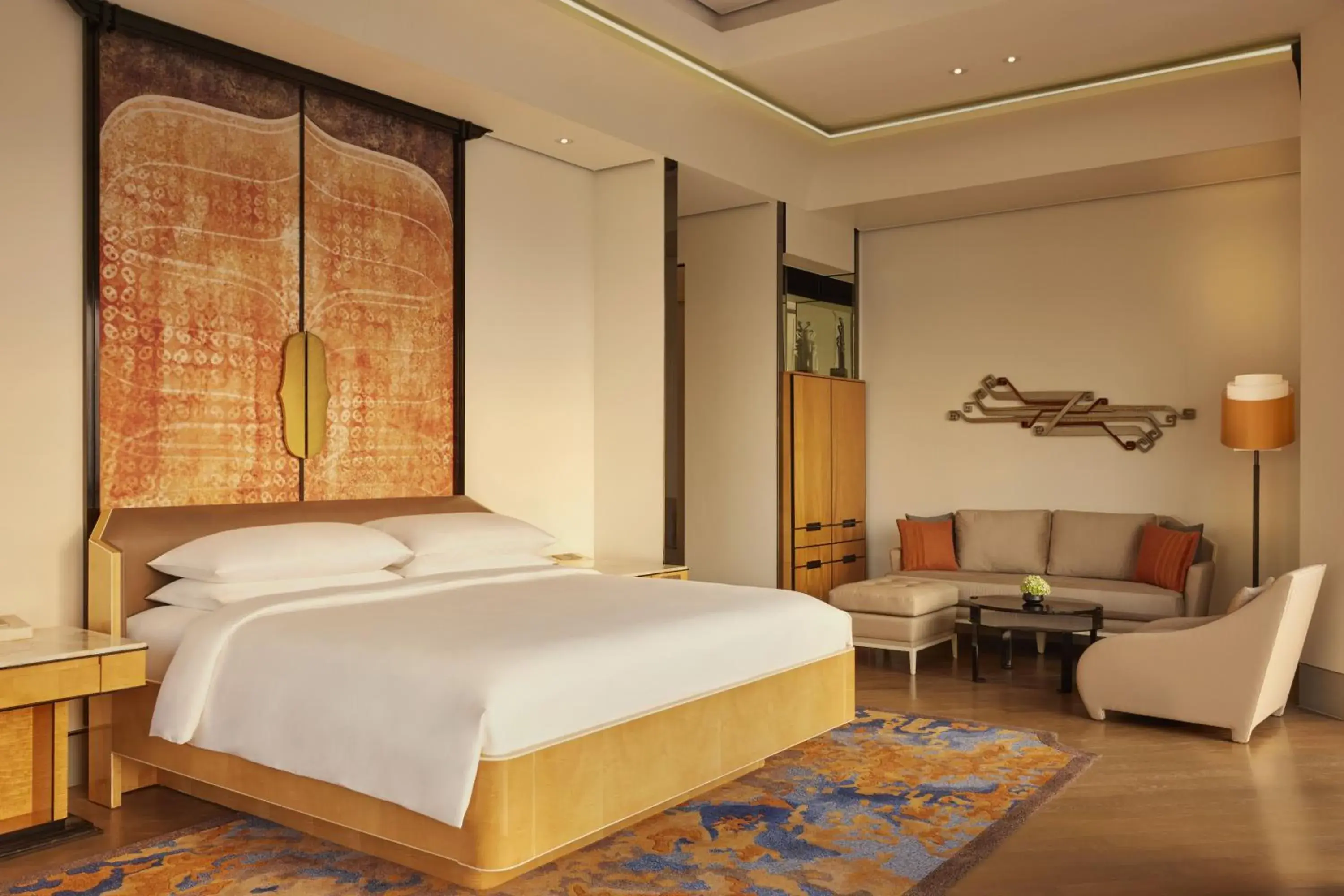 Deluxe Corner Room with One King Bed - single occupancy in Keraton At The Plaza, part of The Unbound Collection by Hyatt Deluxe Corner Room with One King Bed - single occupancy in Keraton At The Plaza, part of The Unbound Collection by Hyatt