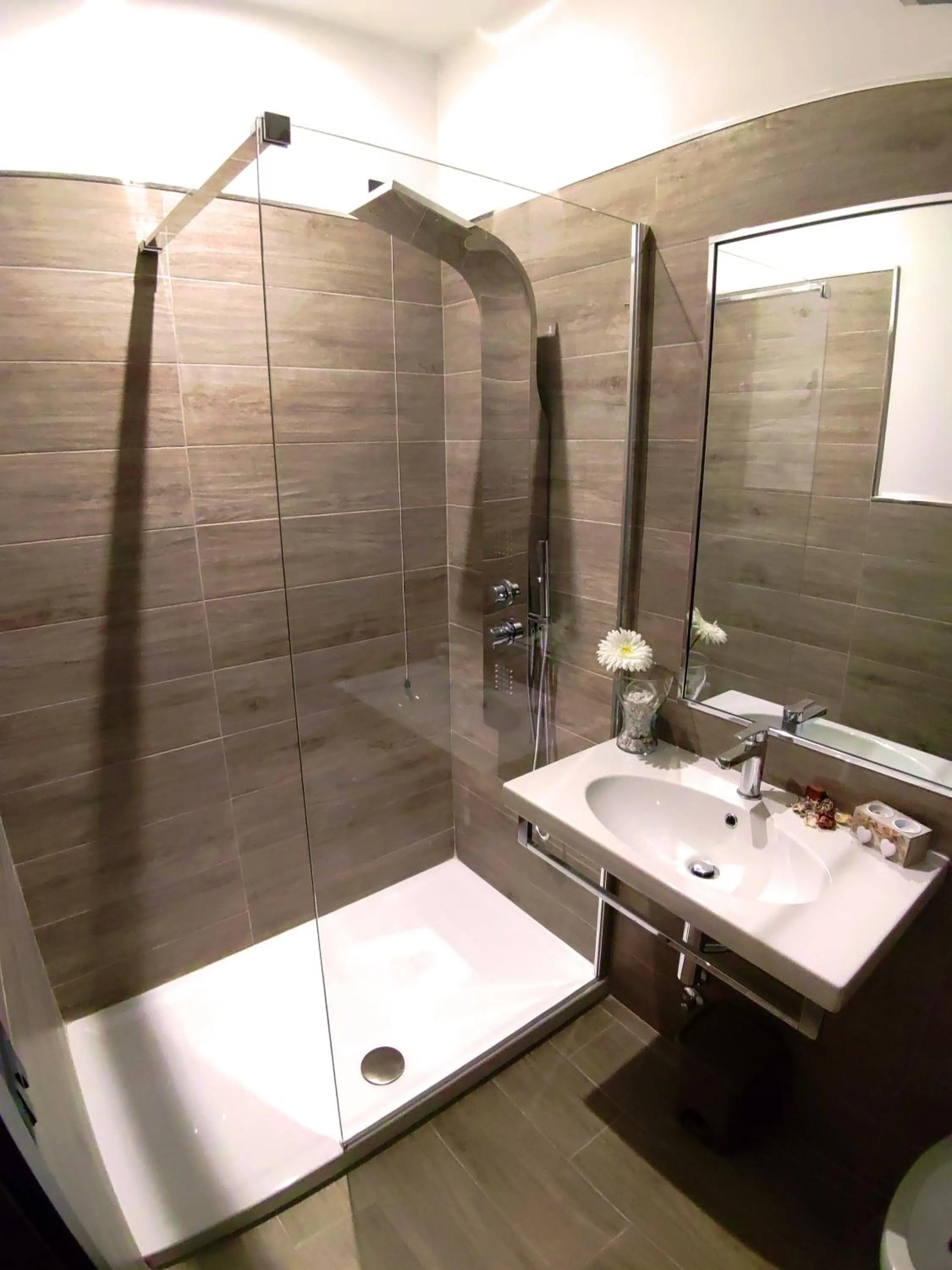 Shower in B&B Villa Diana