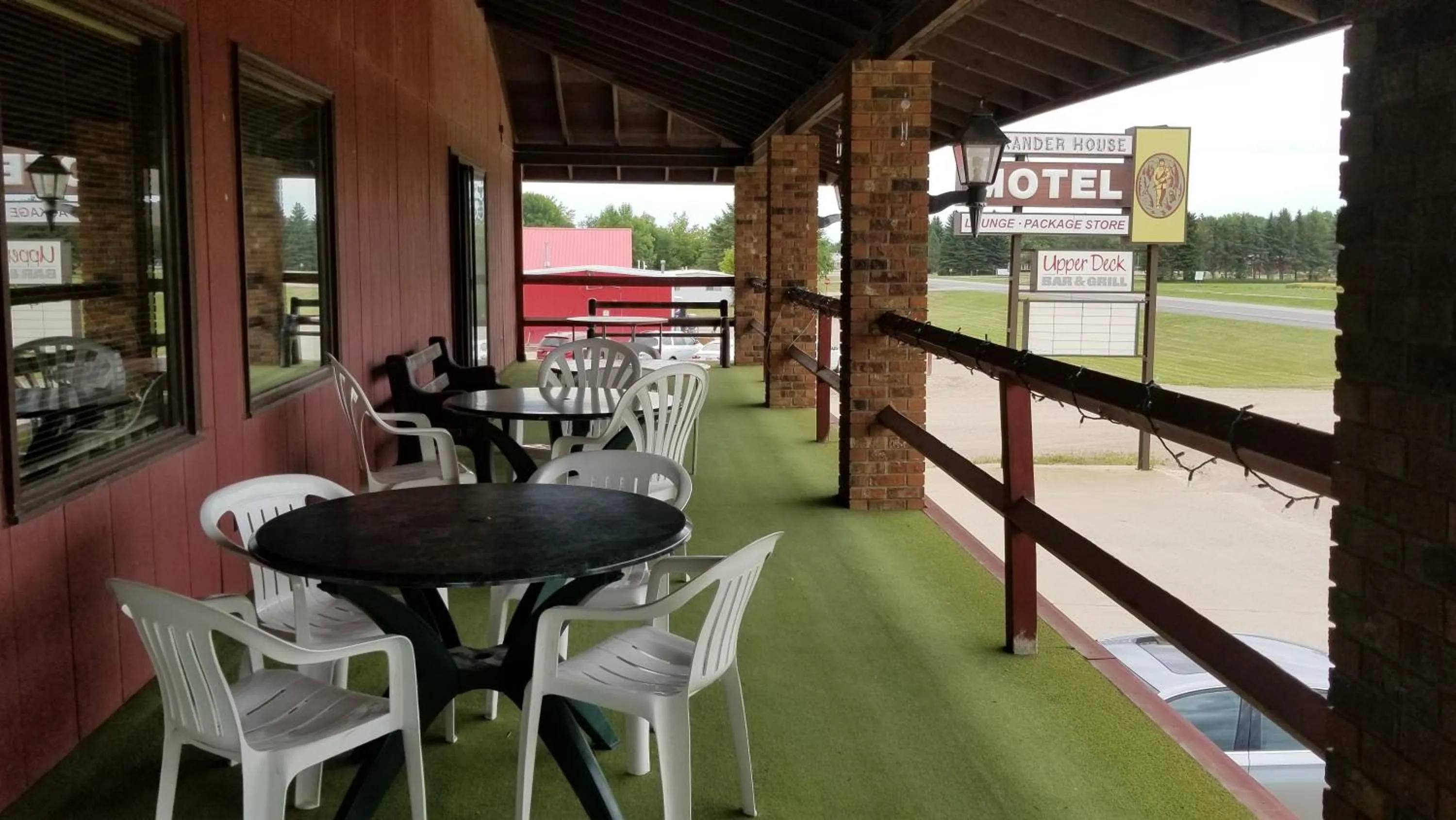 Alexander House Motel