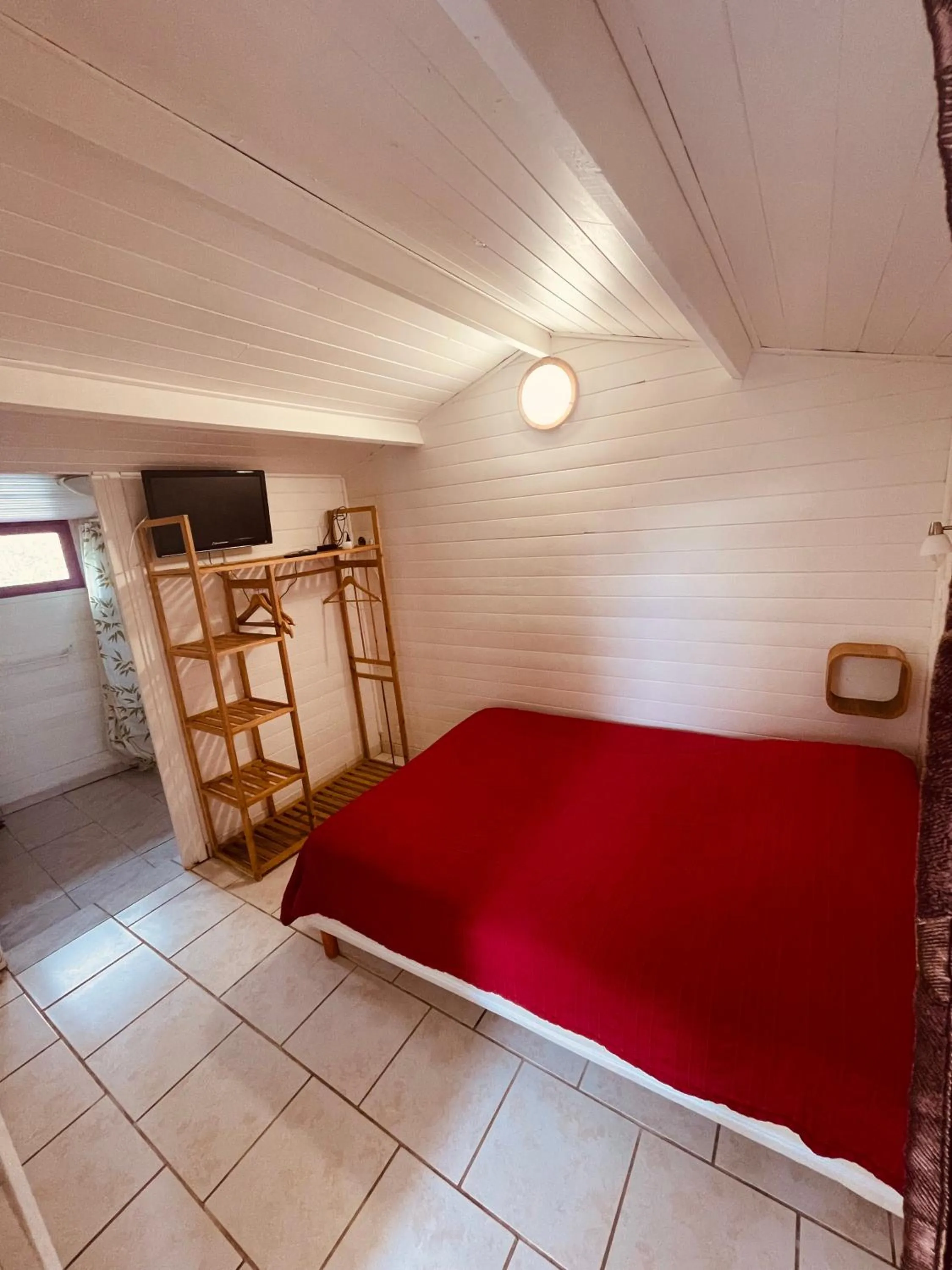 Bed in Le Clos Robinson