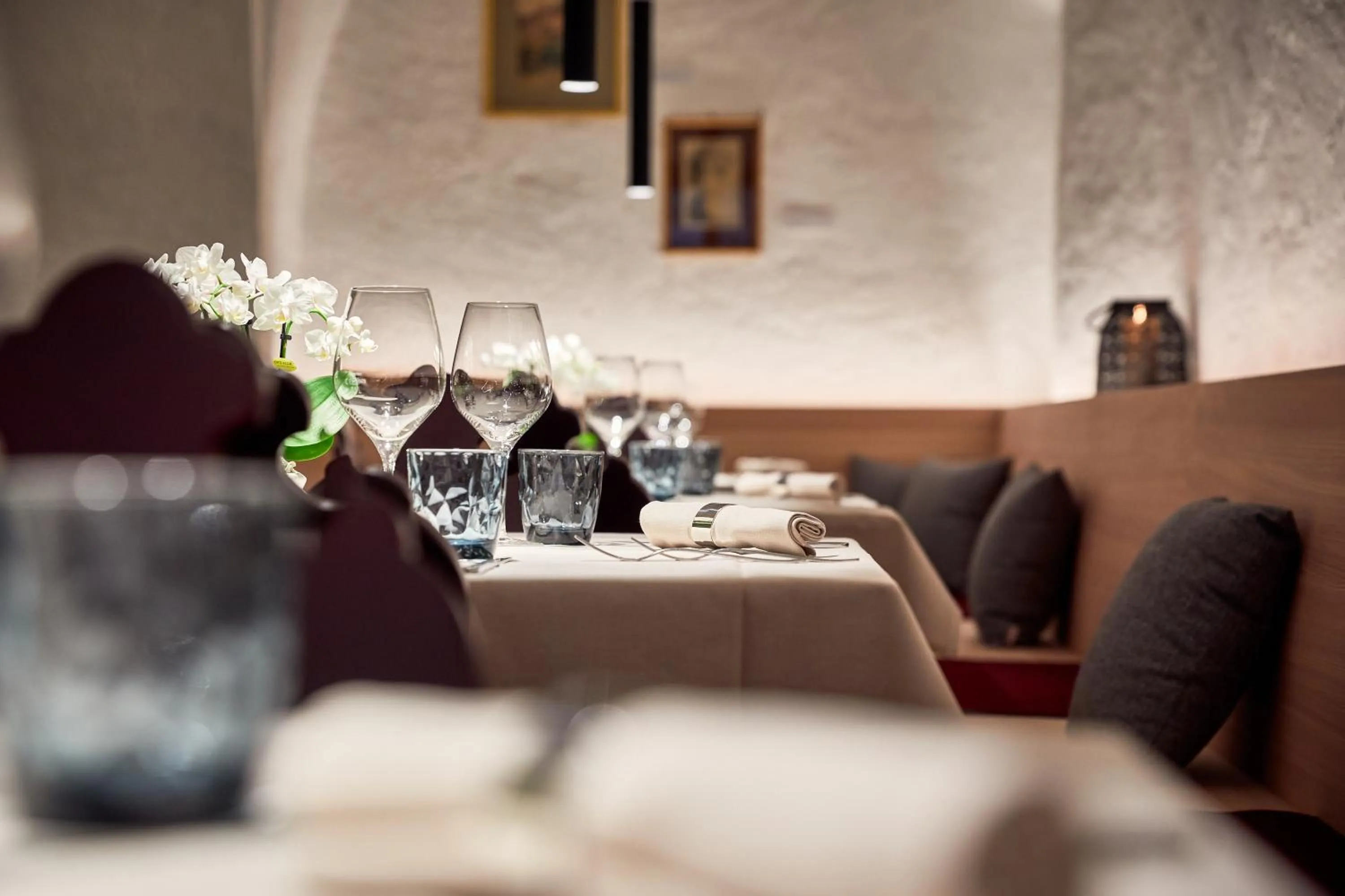 Restaurant/places to eat in Hotel Walther v.d. Vogelweide Superior