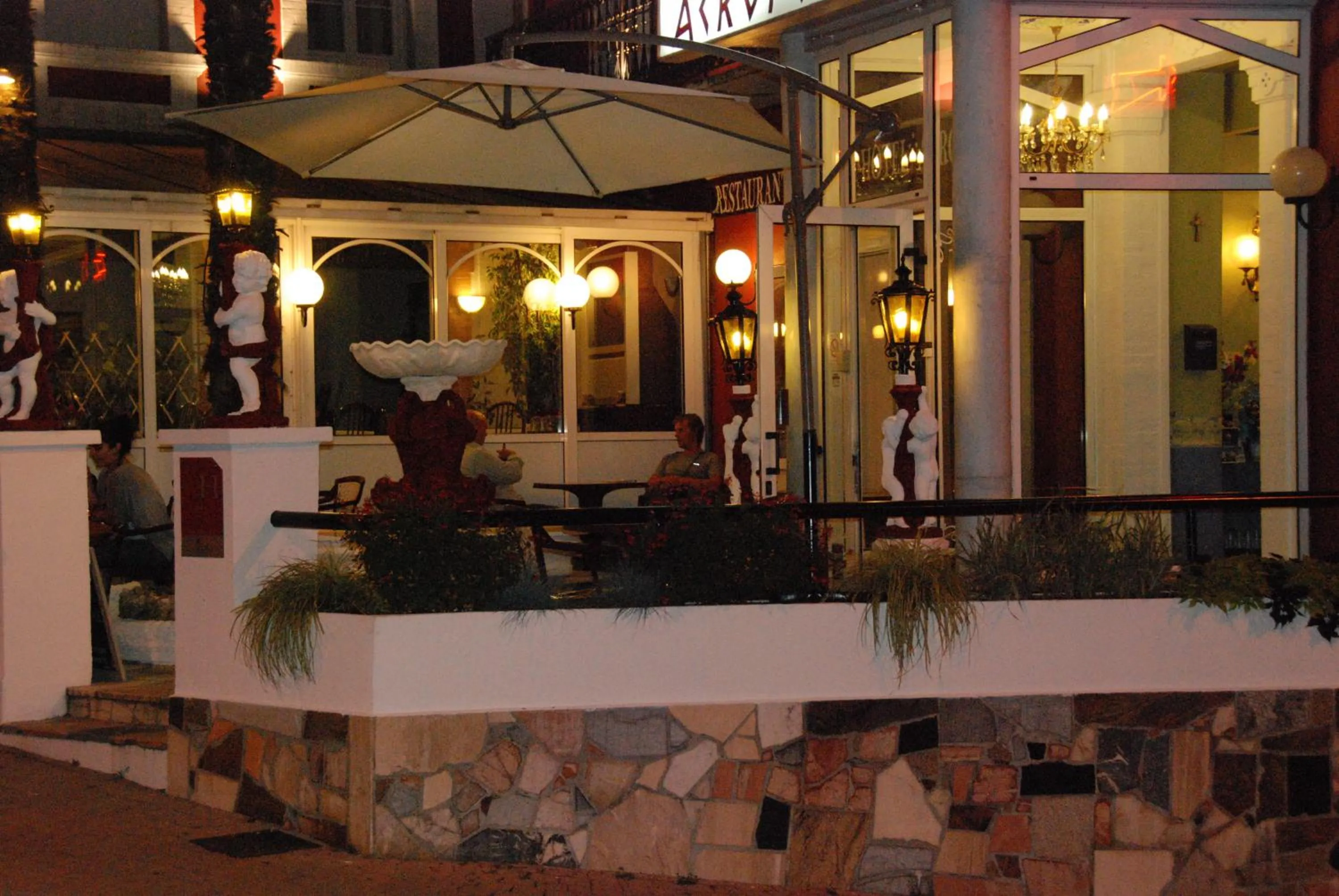 Balcony/Terrace in Hôtel Acropolis - Lourdes