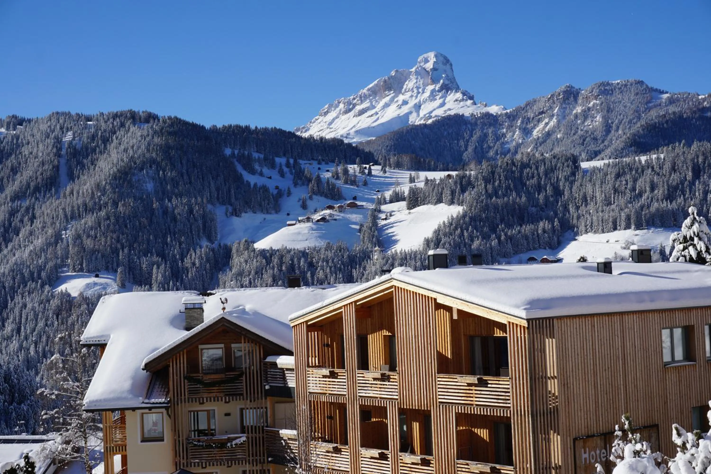 Property building in La Palsa