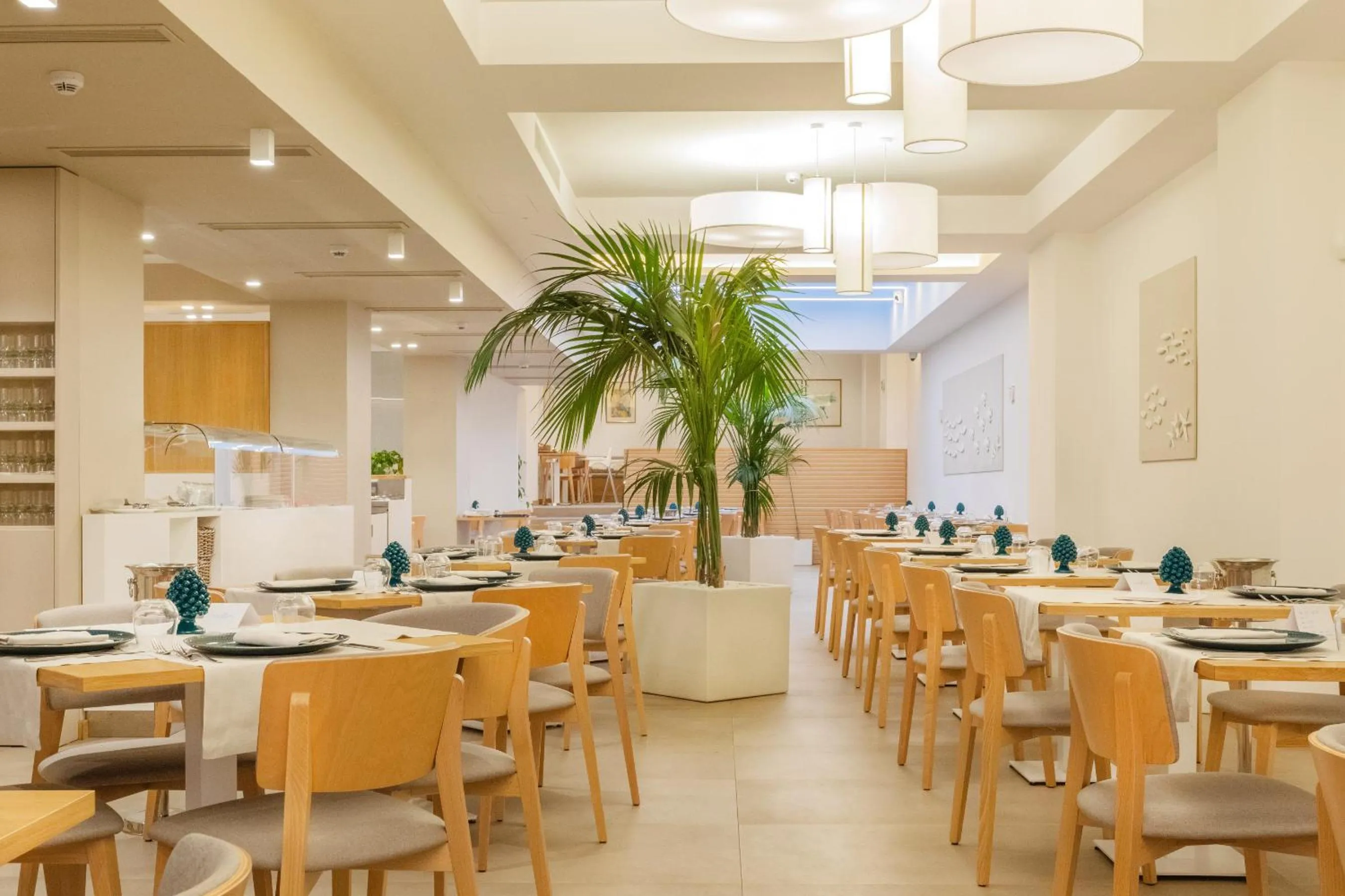 Restaurant/places to eat in Albatros Beach Hotel