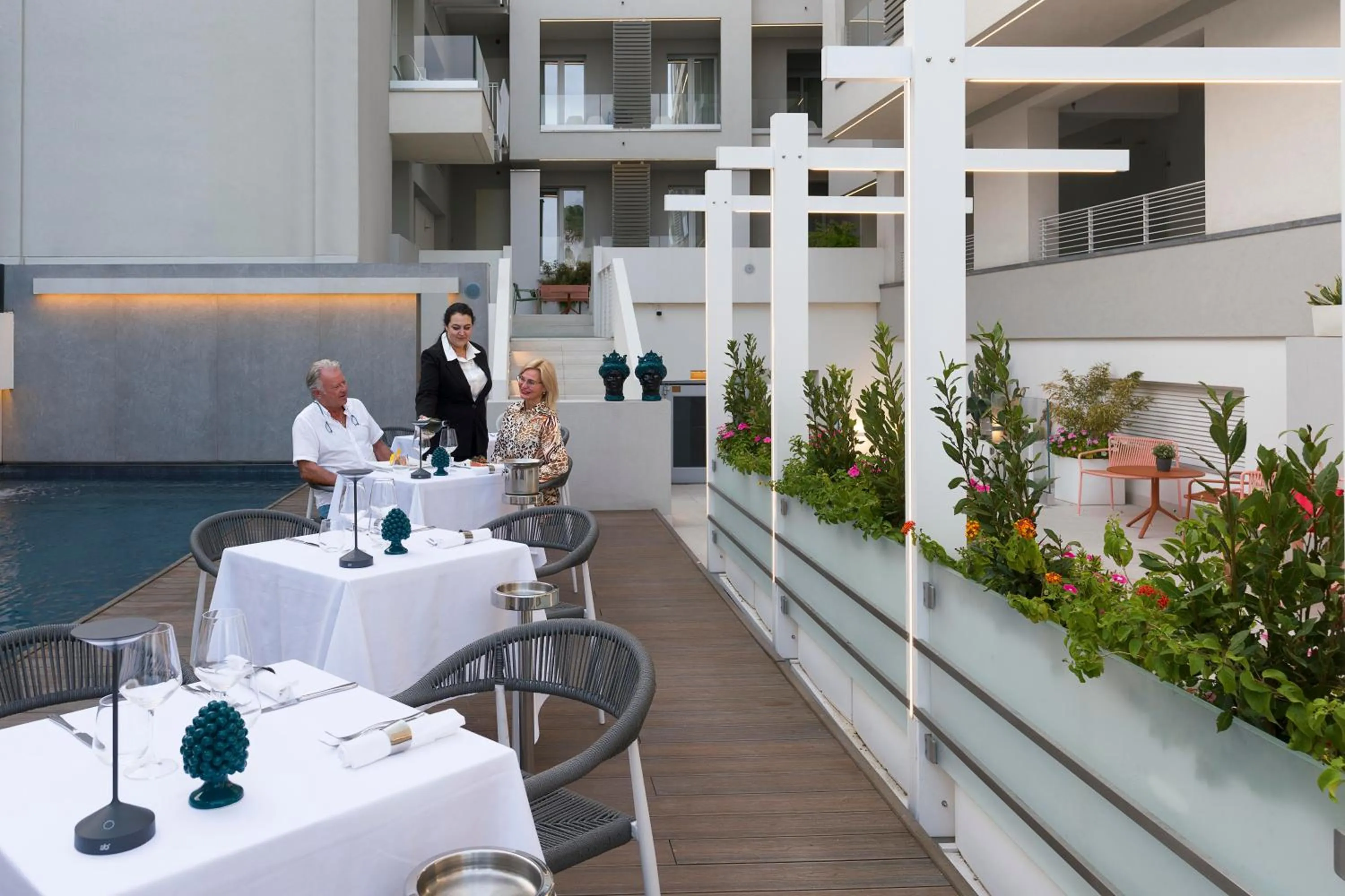 Restaurant/places to eat in Albatros Beach Hotel