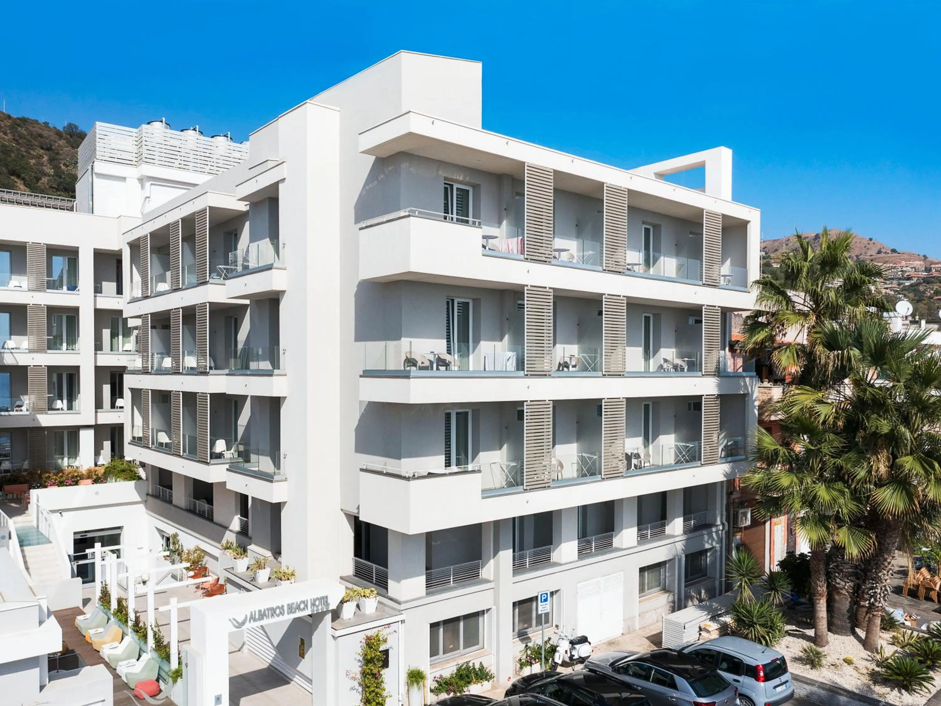 Property building in Albatros Beach Hotel