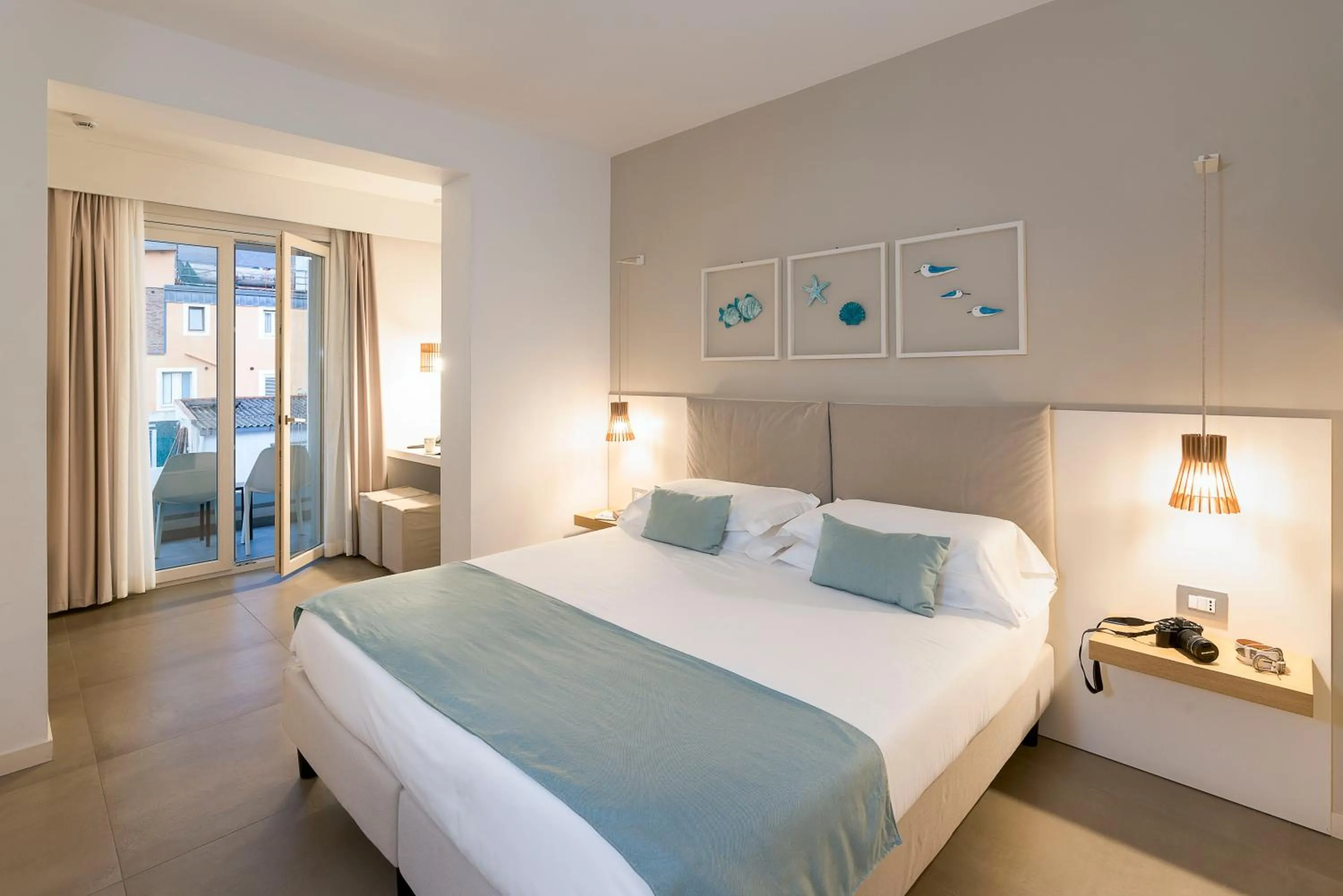 Bedroom, Bed in Albatros Beach Hotel