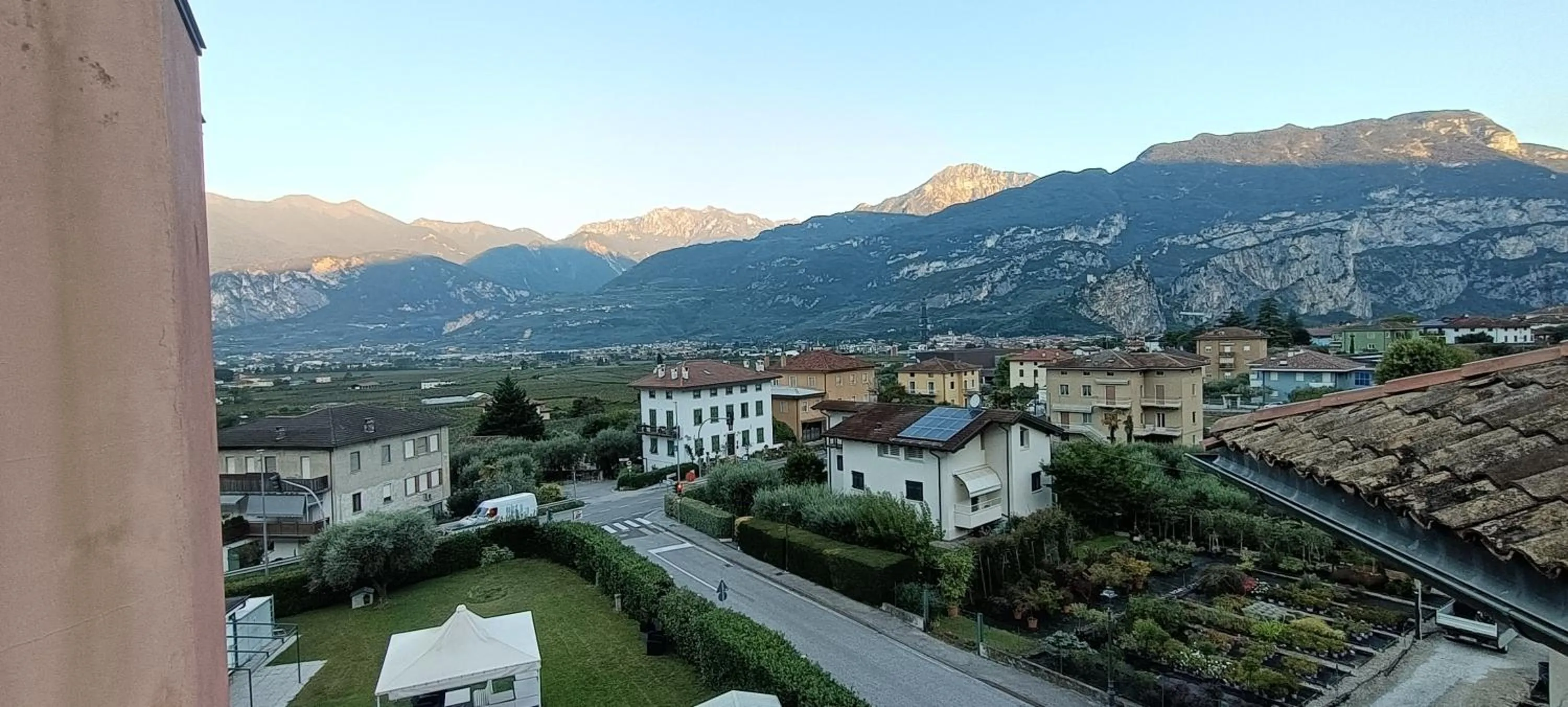 Property building in Hotel Everest Arco