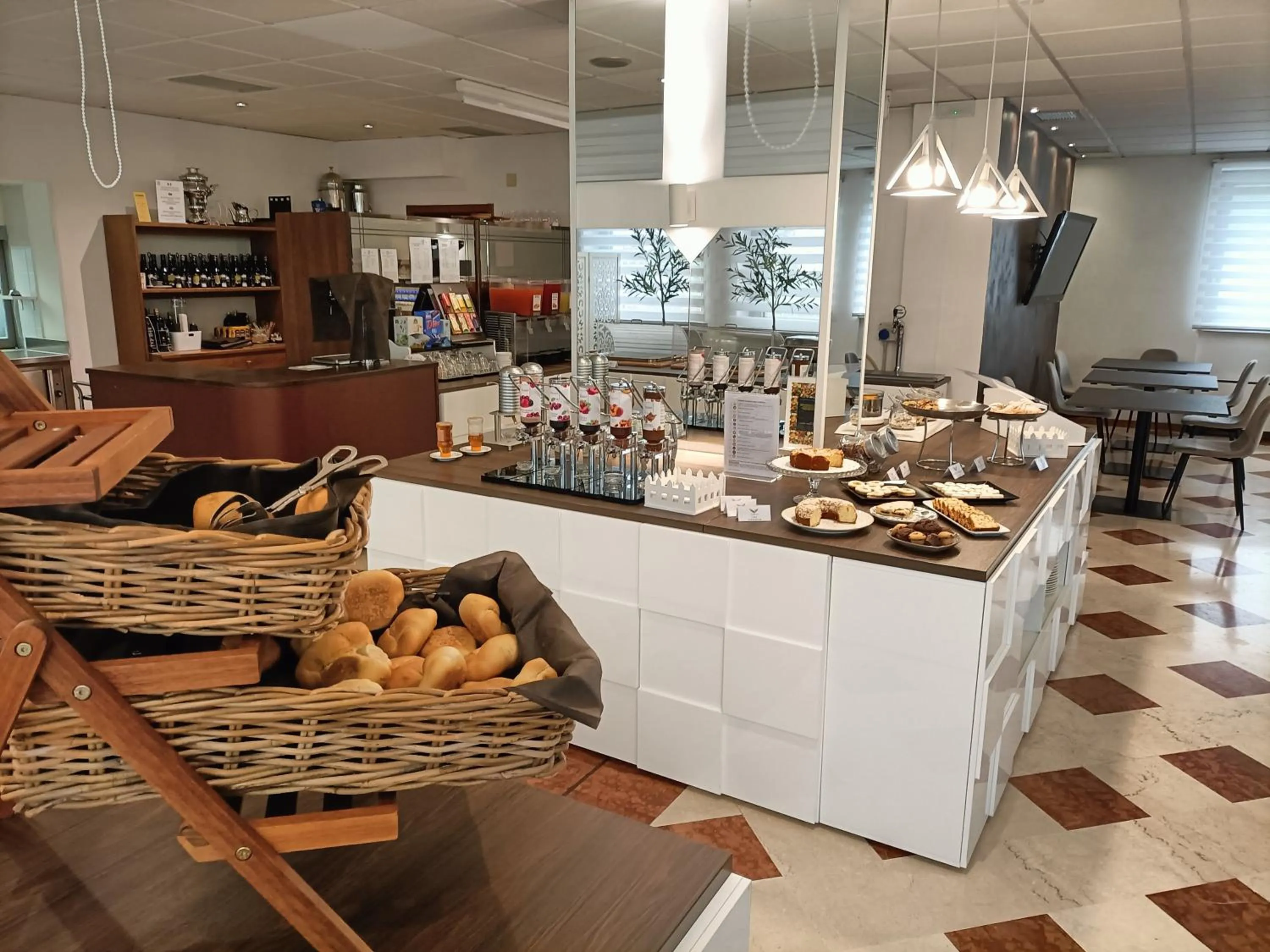 Restaurant/places to eat in Hotel Everest Arco