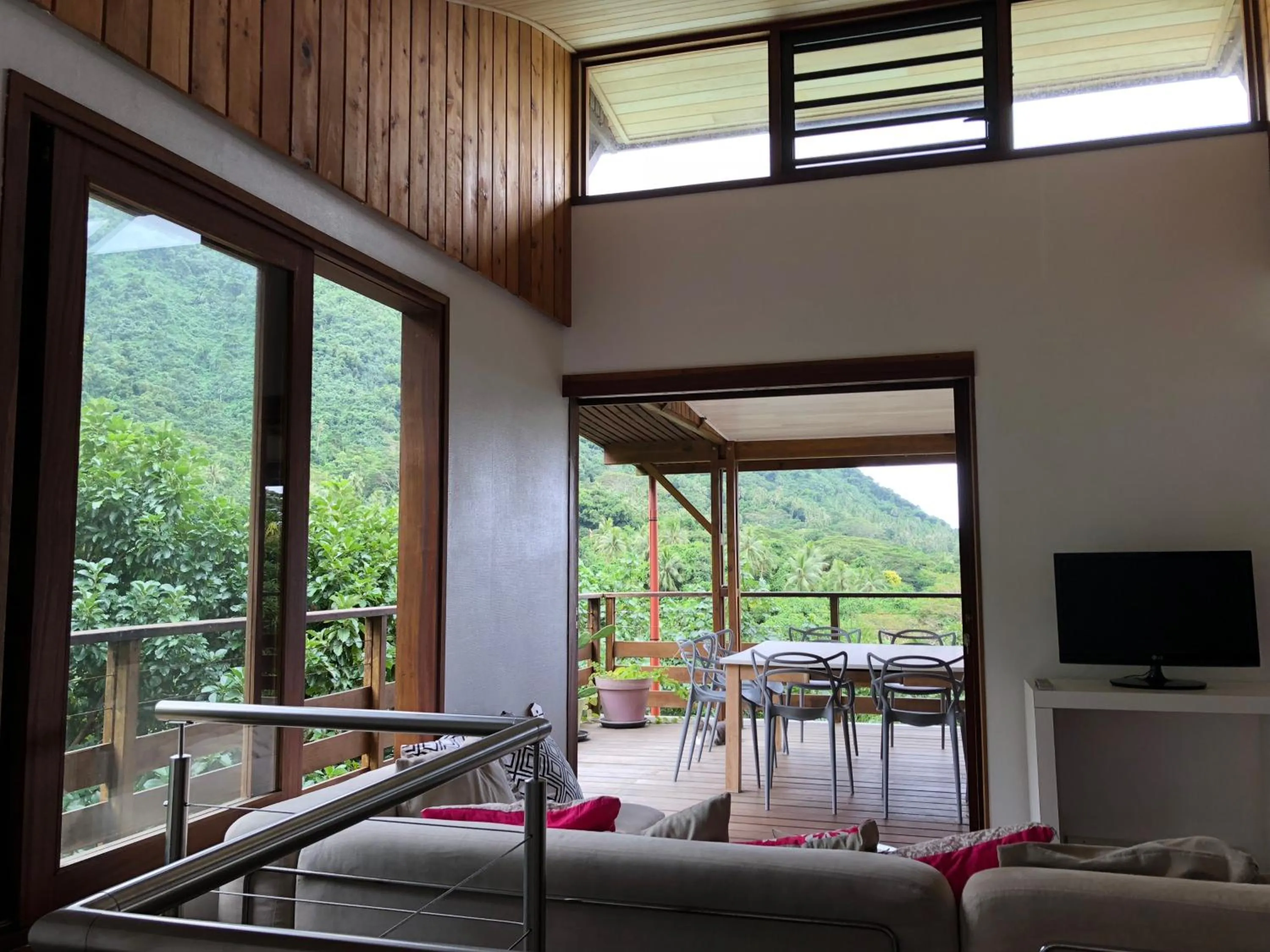 TV and multimedia in La Villa Te Fetia Nui Moorea