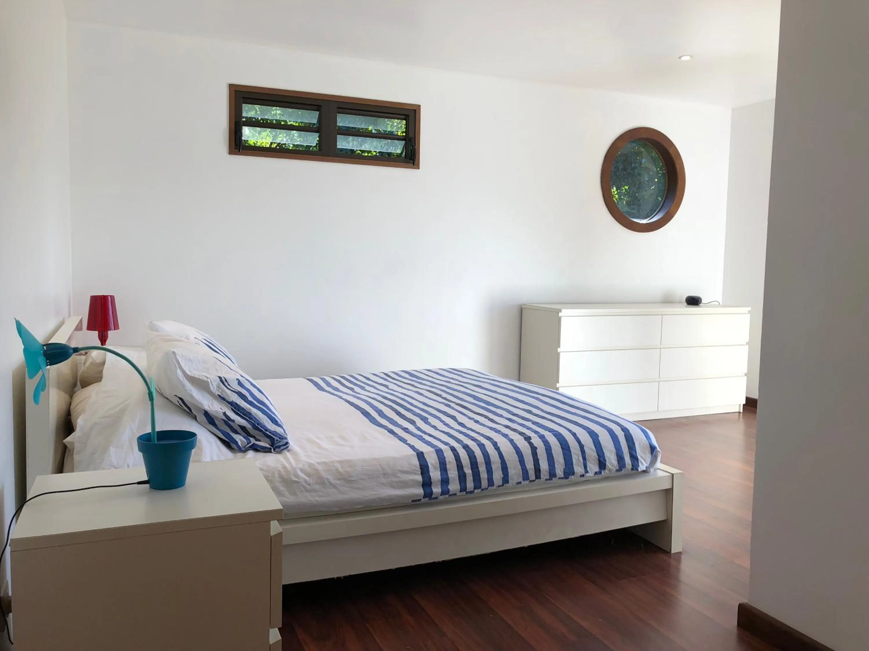 Bed in La Villa Te Fetia Nui Moorea