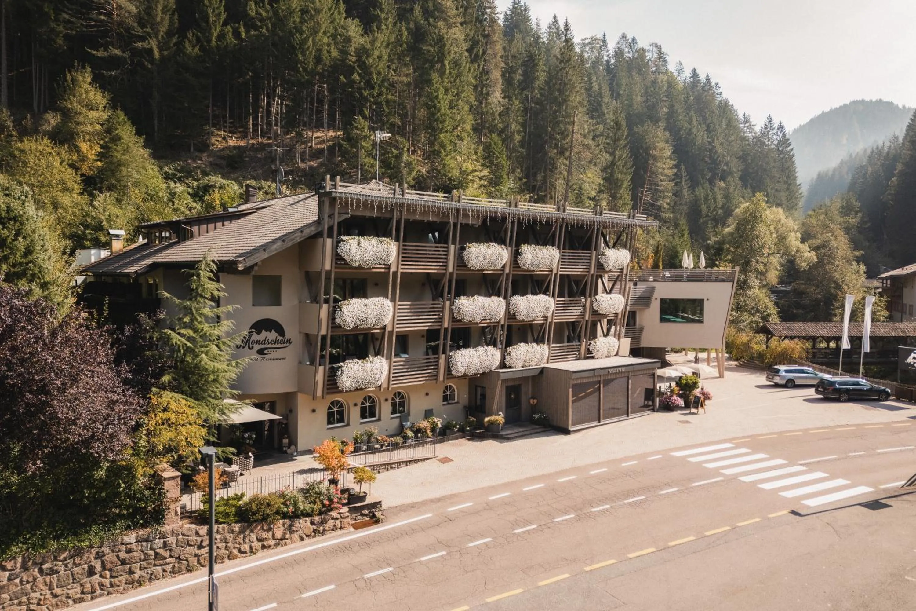 Property building in Das Mondschein