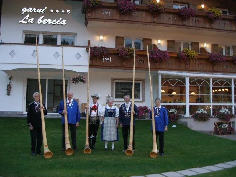 group of guests in Garni la Bercia