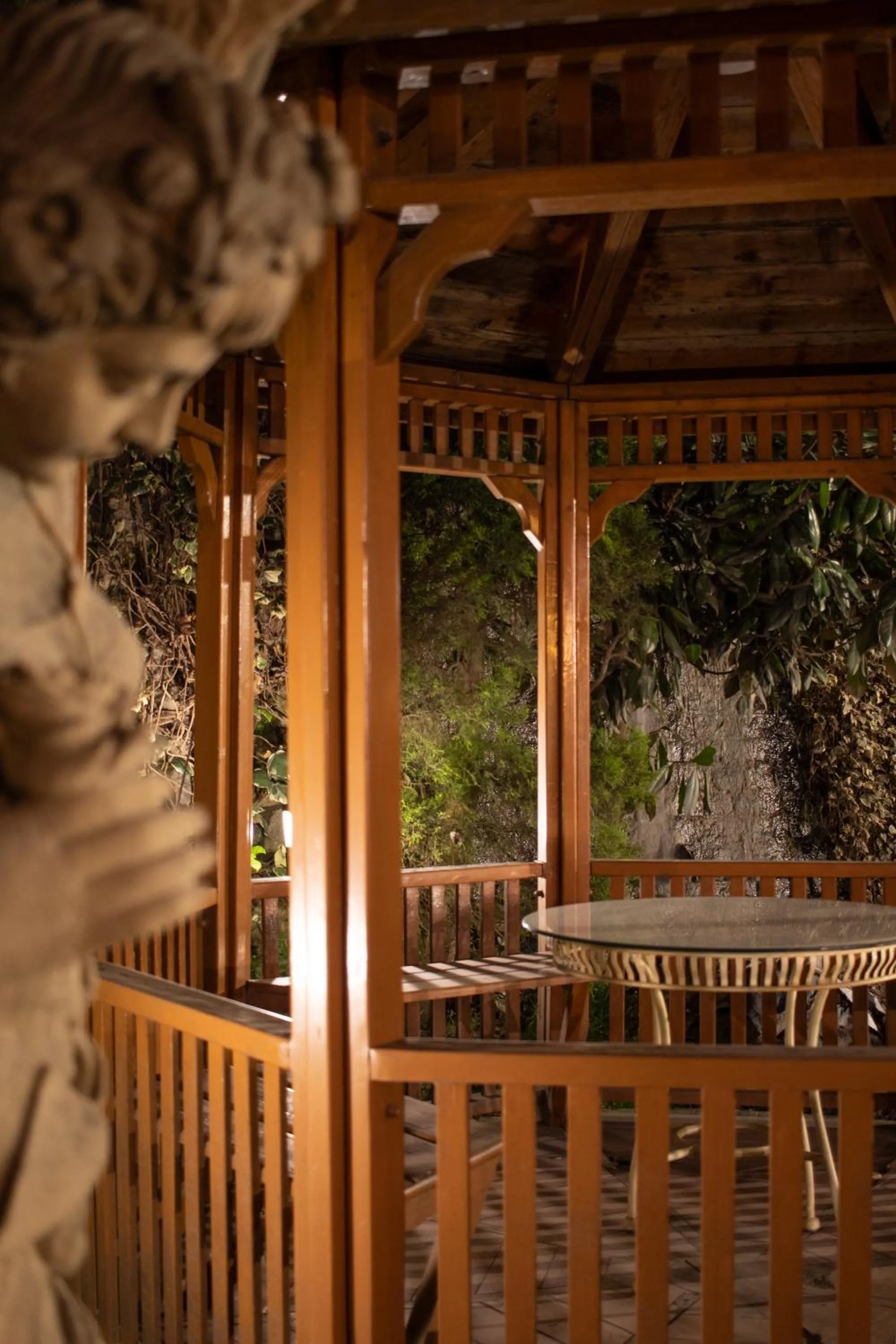 Patio in Rock Manali by Vivaan