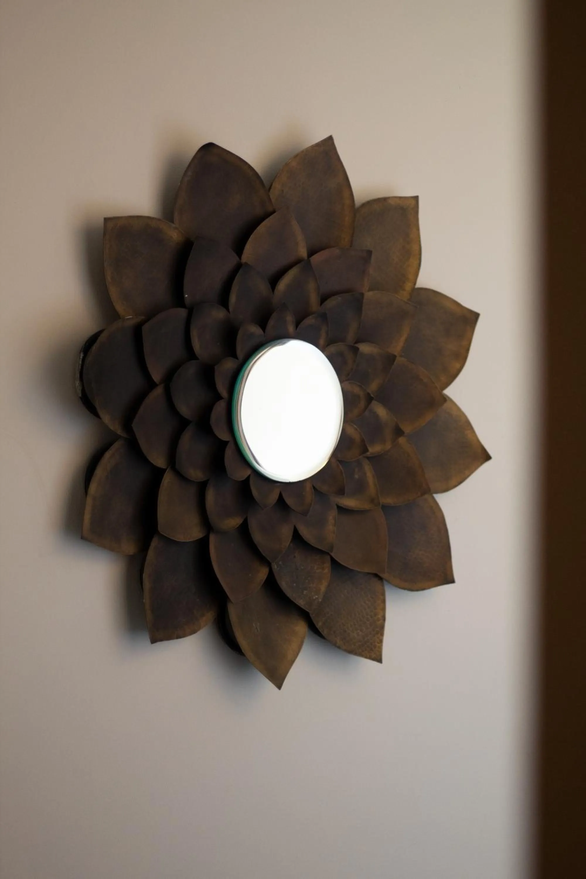 Property building in Rock Manali by Vivaan