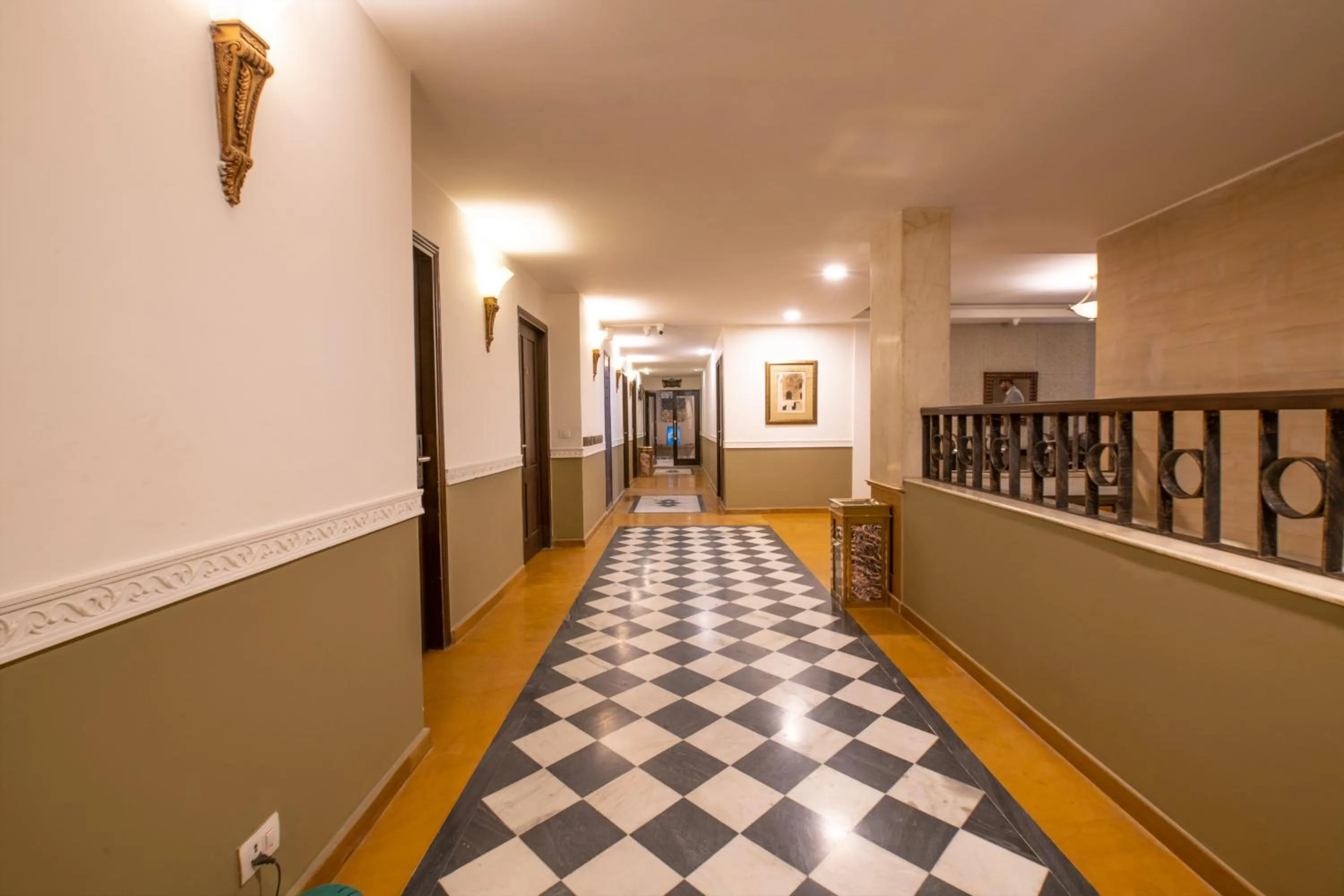 Table tennis in Rock Manali by Vivaan