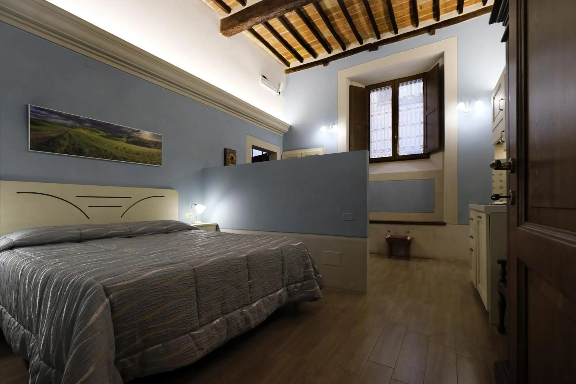 Bedroom, Bed in ROSSELLINO®