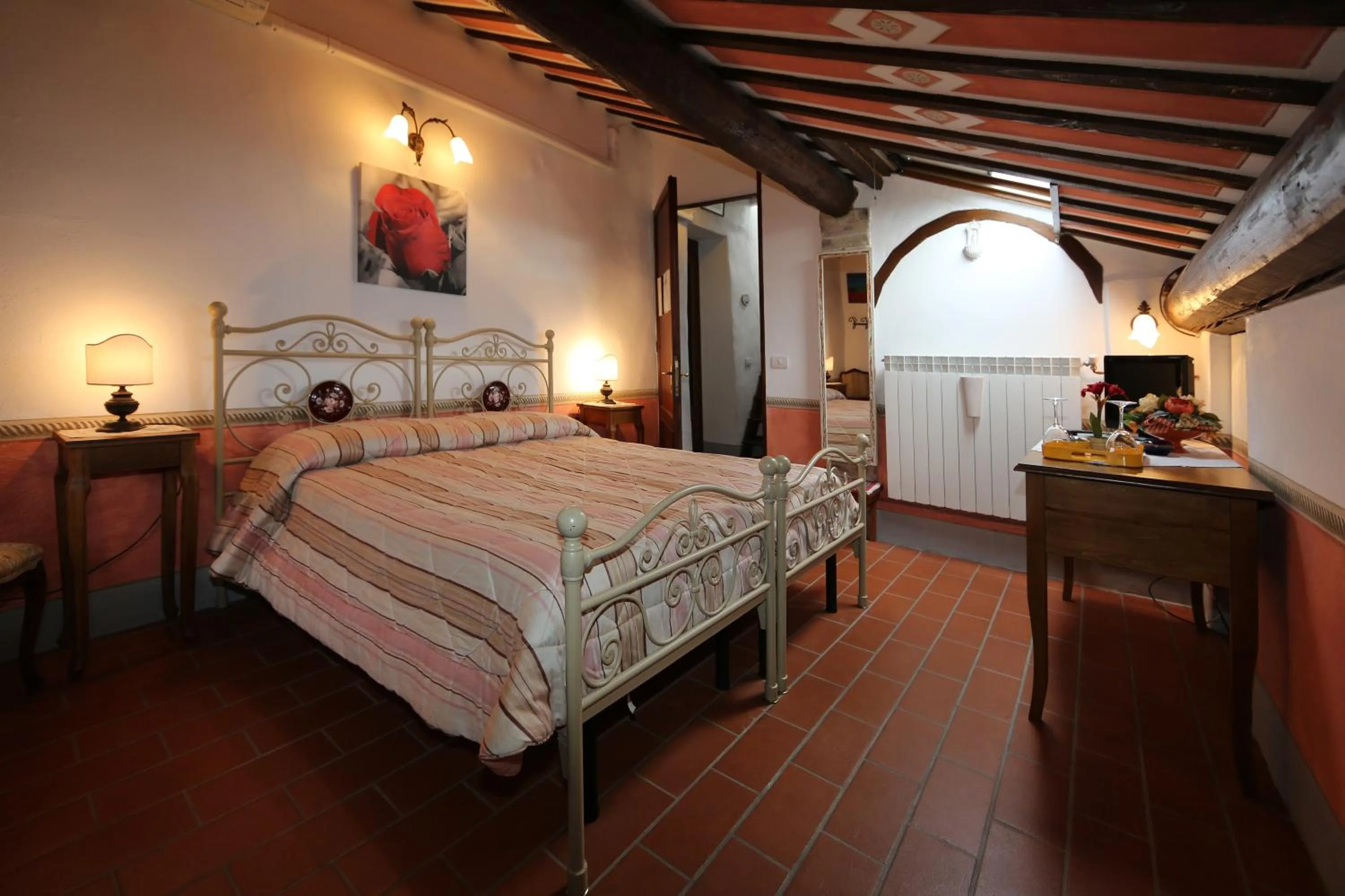 Other, Bed in ROSSELLINO®