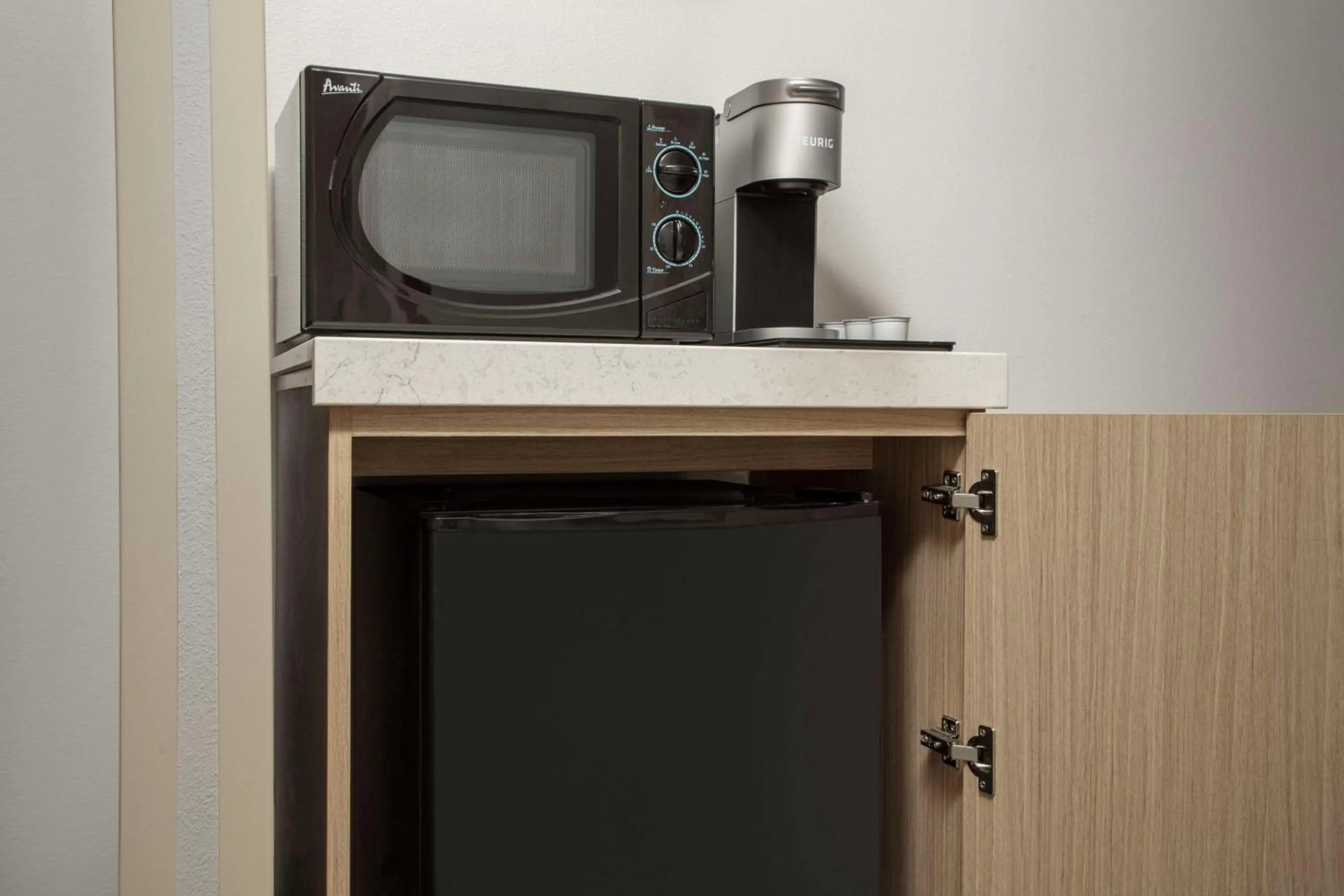 Kitchen or kitchenette in Hilton Garden Inn Fredericksburg