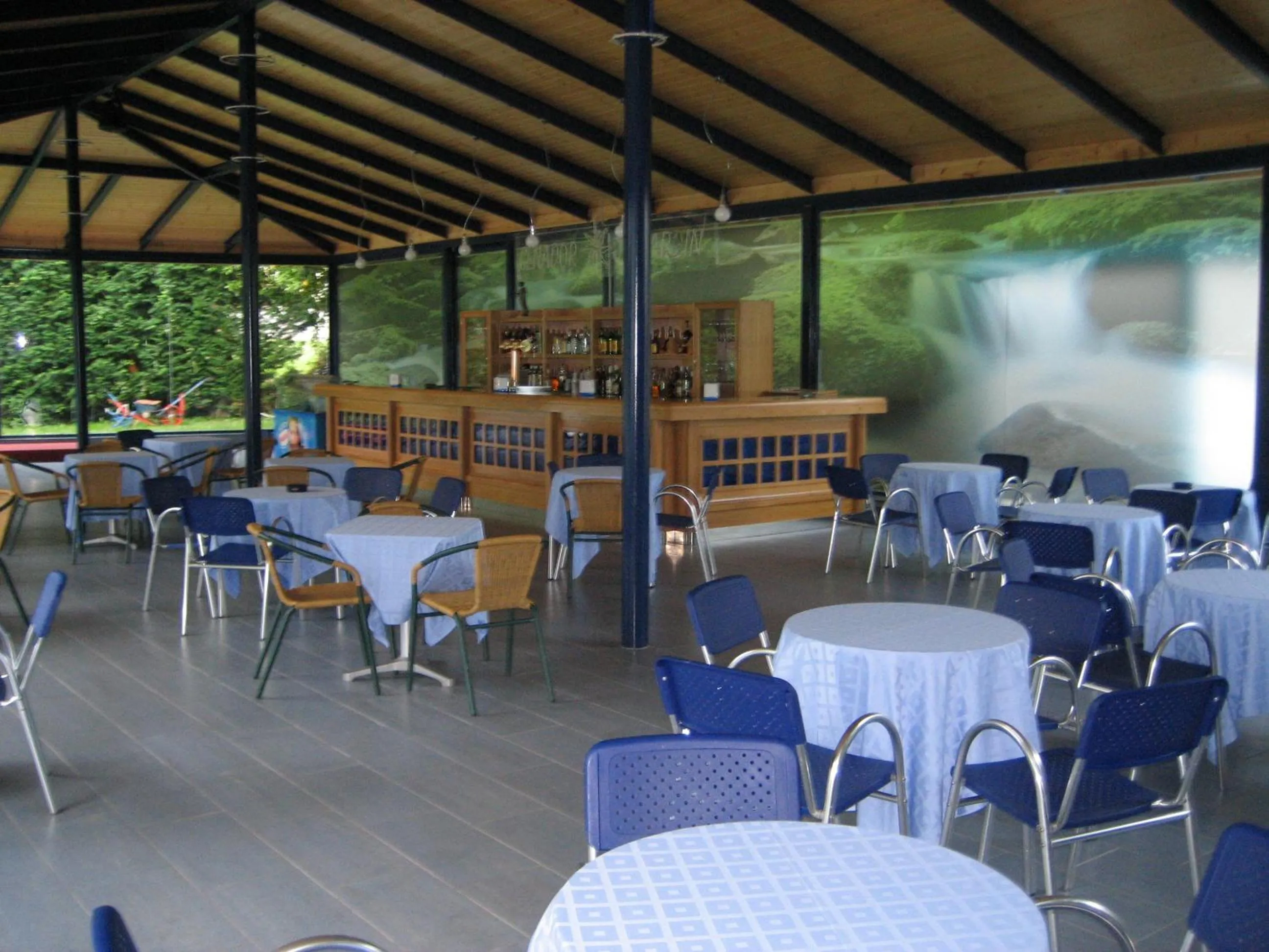 Restaurant/places to eat in Hotel Estrella Norte