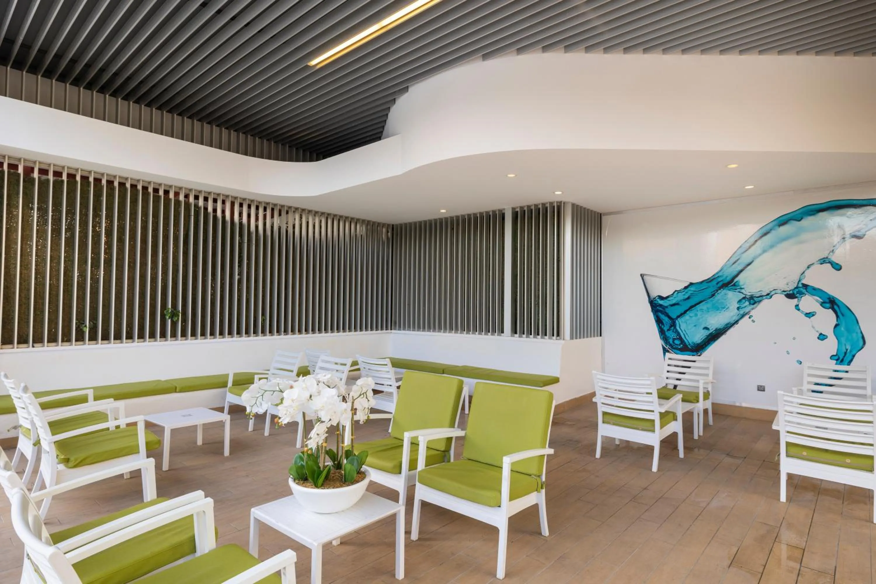 Swimming pool in Flash Hotel Benidorm - Recommended Adults Only 4 Sup