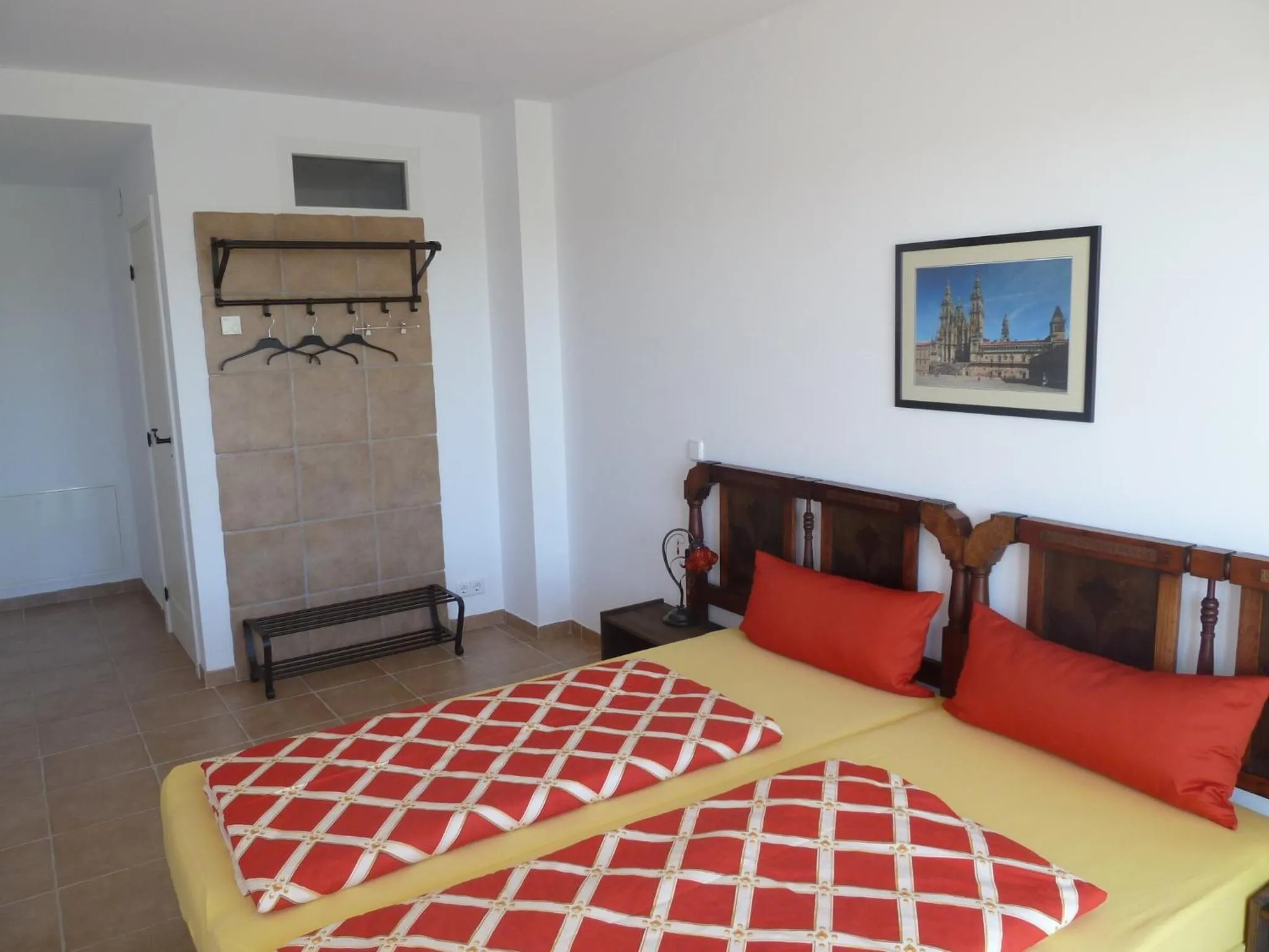 Bedroom, Bed in Hostal Moratinos