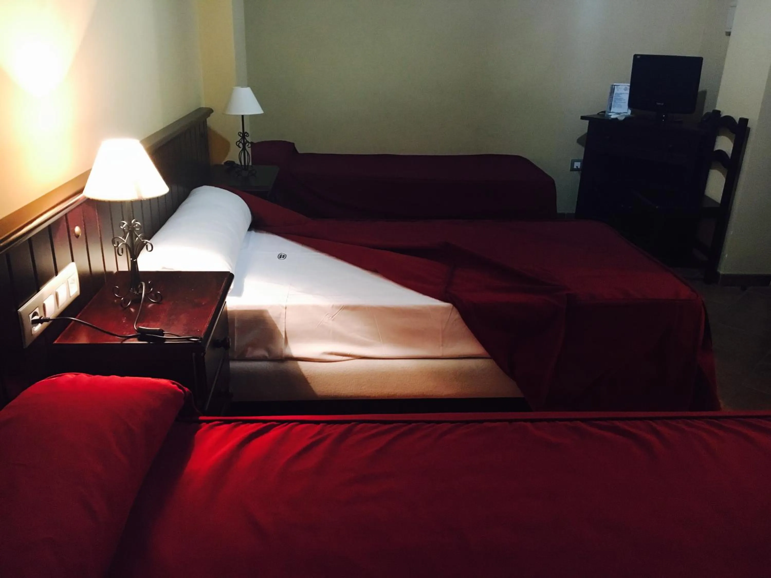 Bed in Hostal Pechi