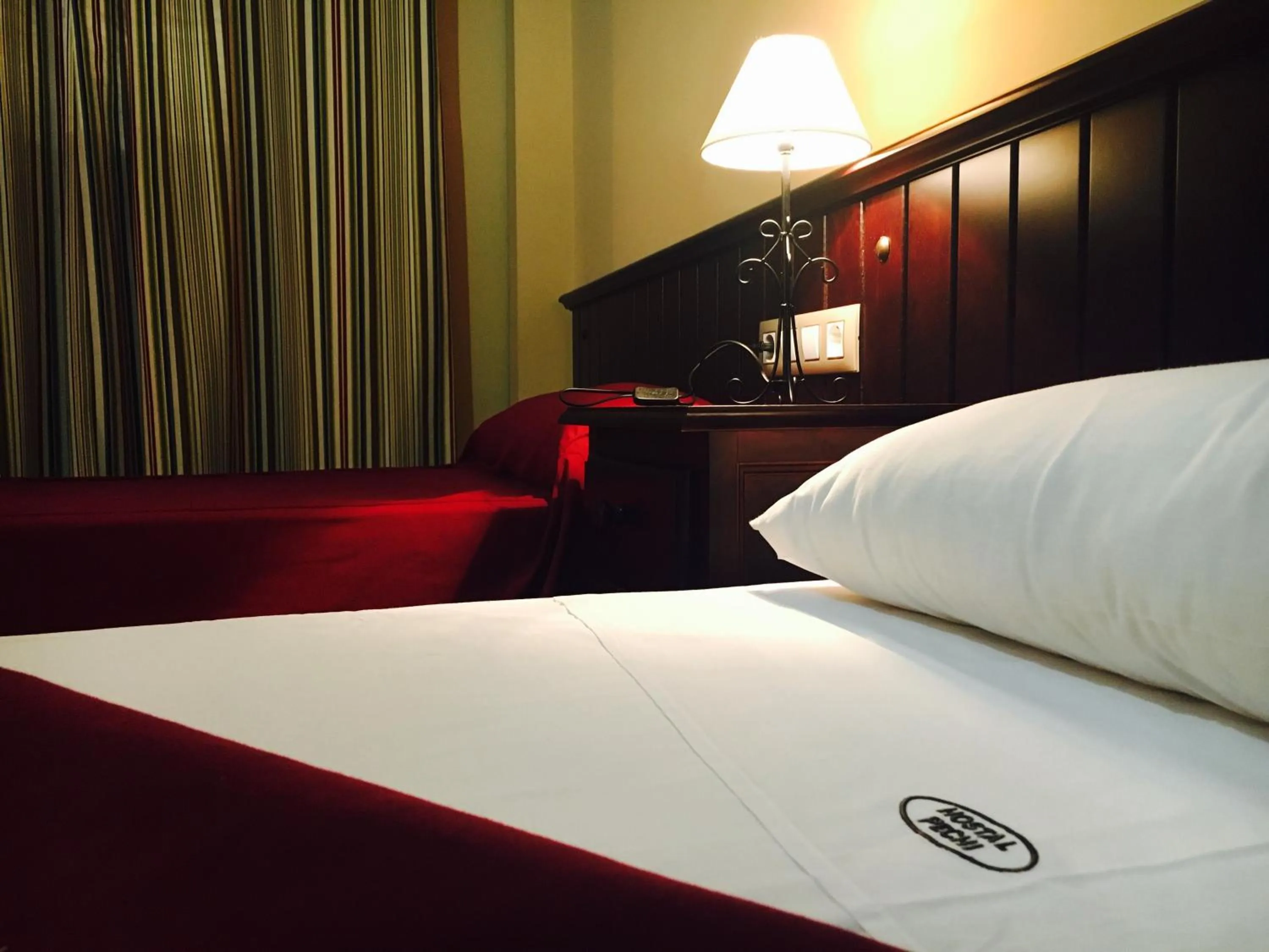 Bedroom, Bed in Hostal Pechi