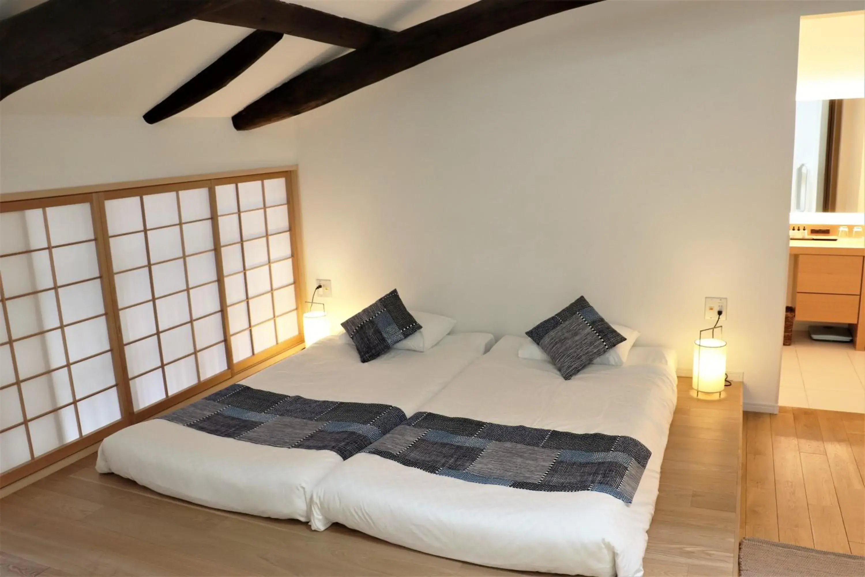 Large Twin Room in Auberge AZABU Large Twin Room in Auberge AZABU