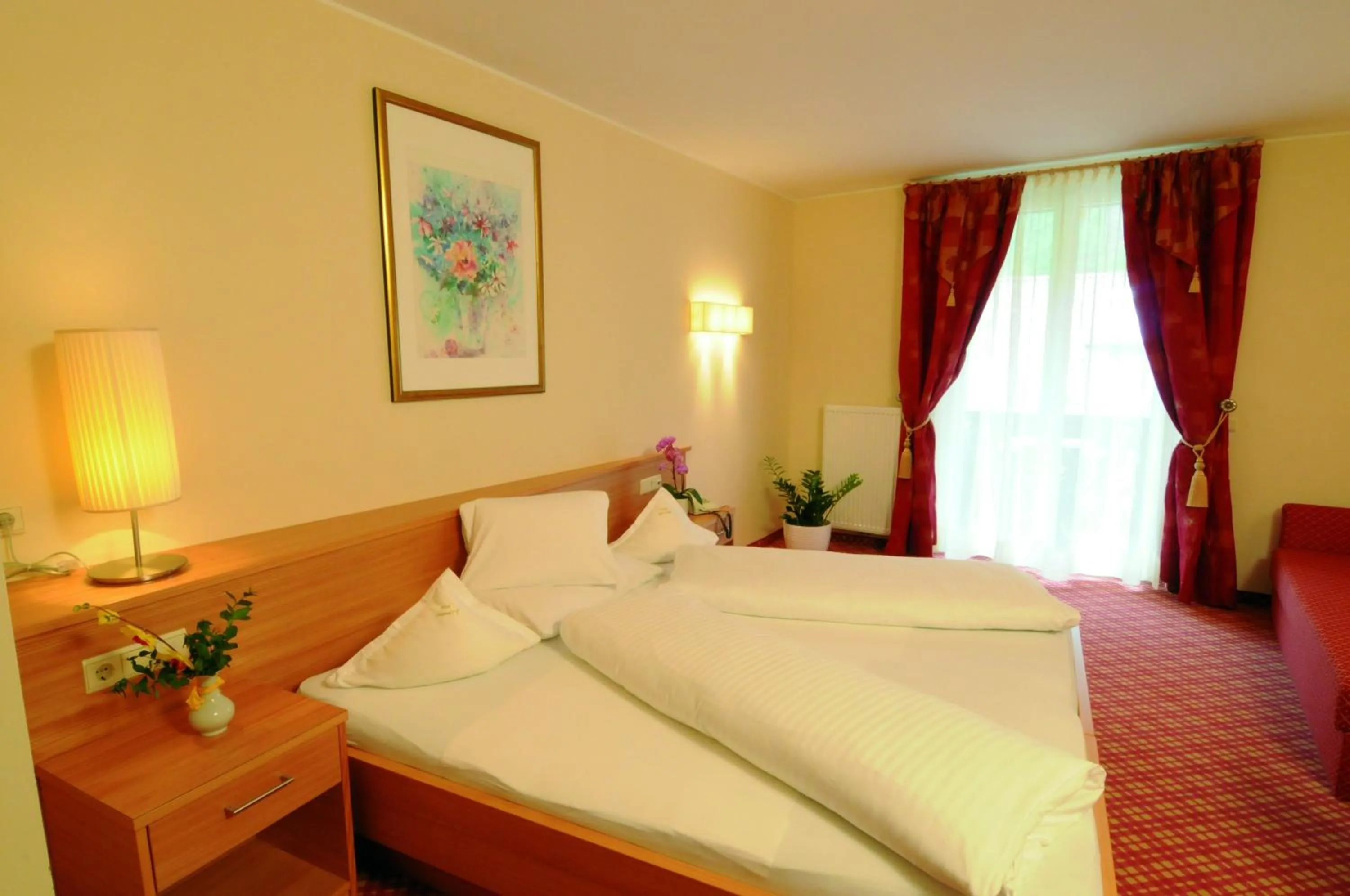 Photo of the whole room, Bed in Hotel Stamserhof