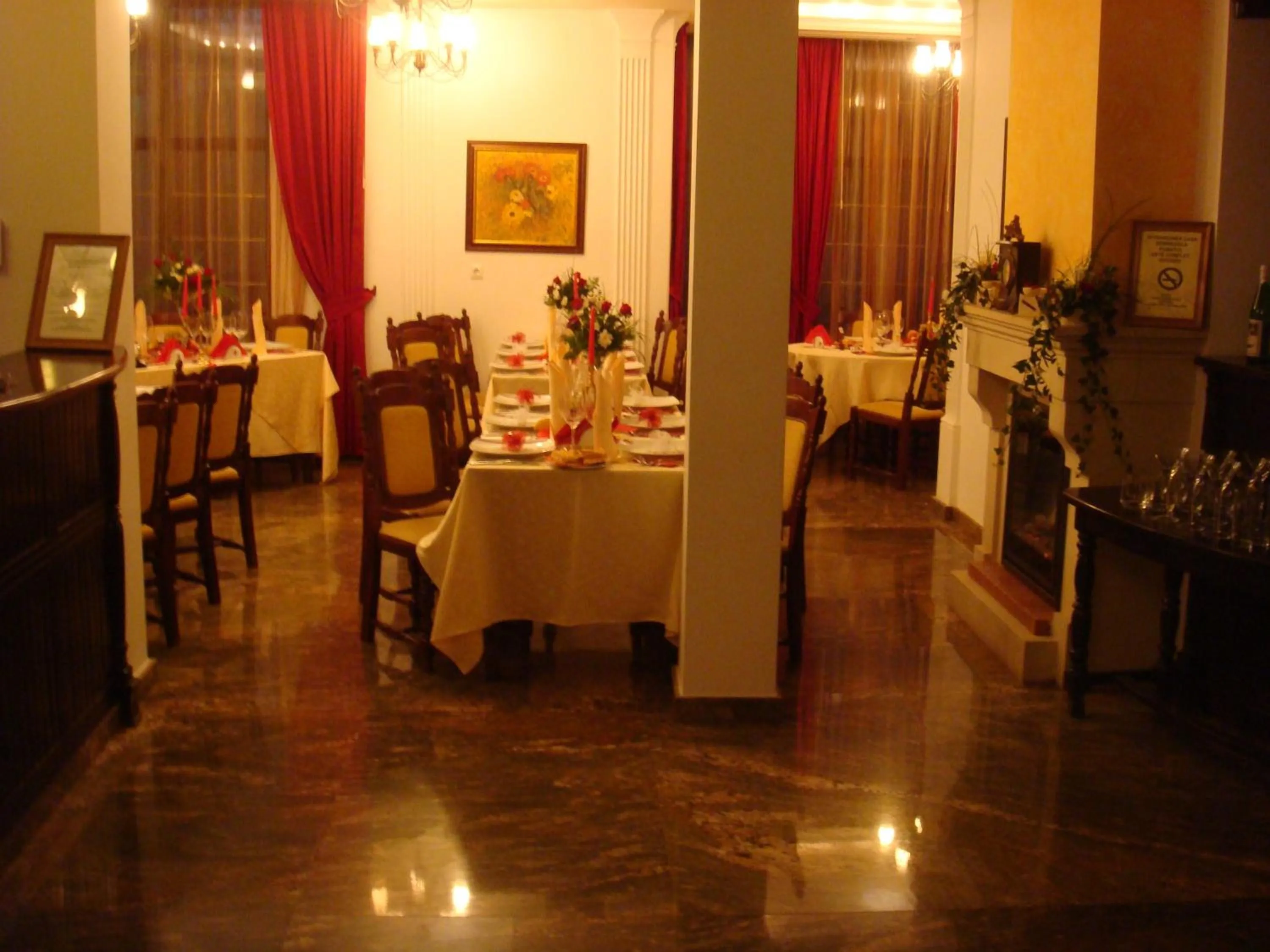 Restaurant/places to eat in Casa Domneasca