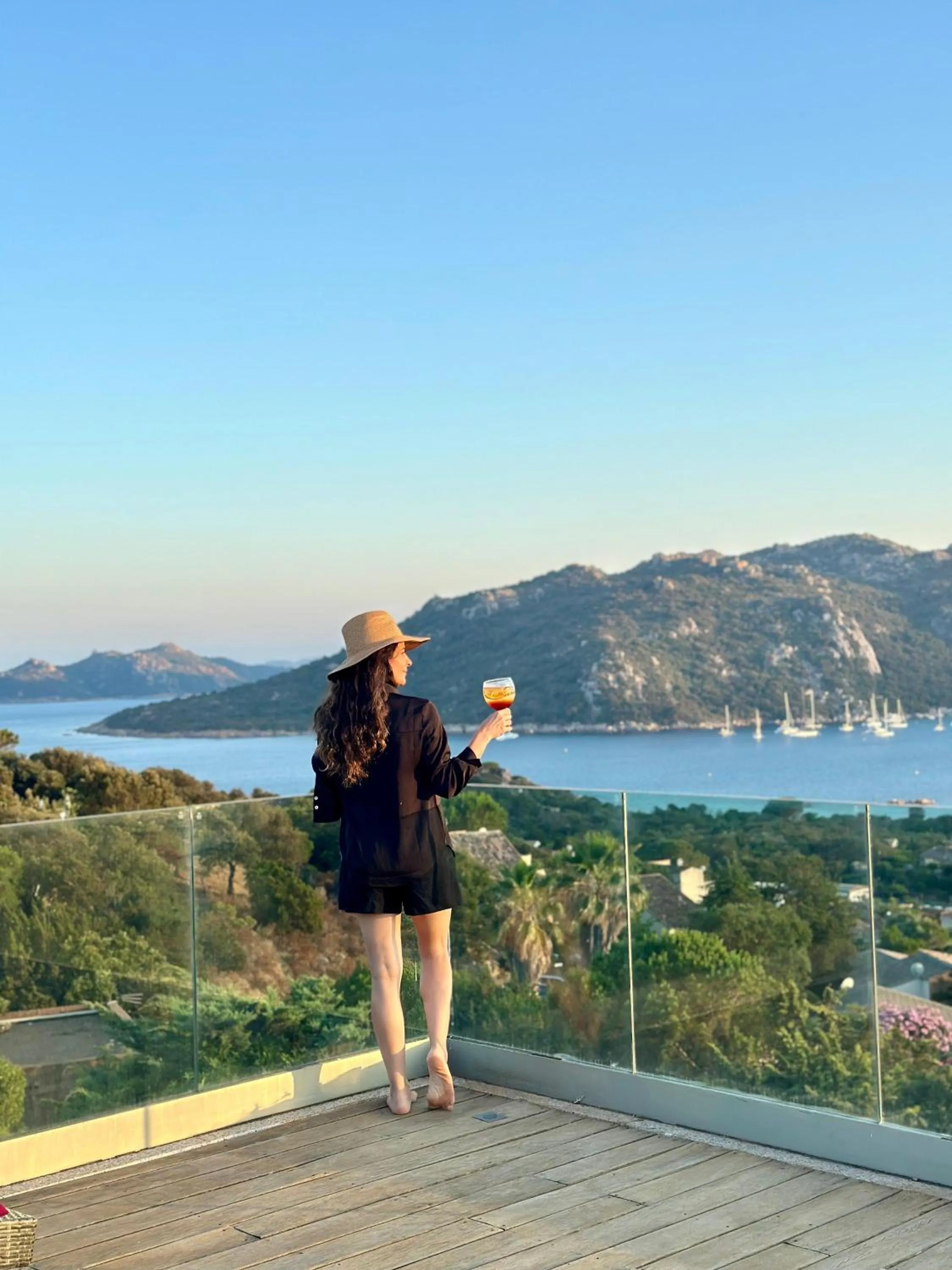 Patio in Hotel Carre Noir