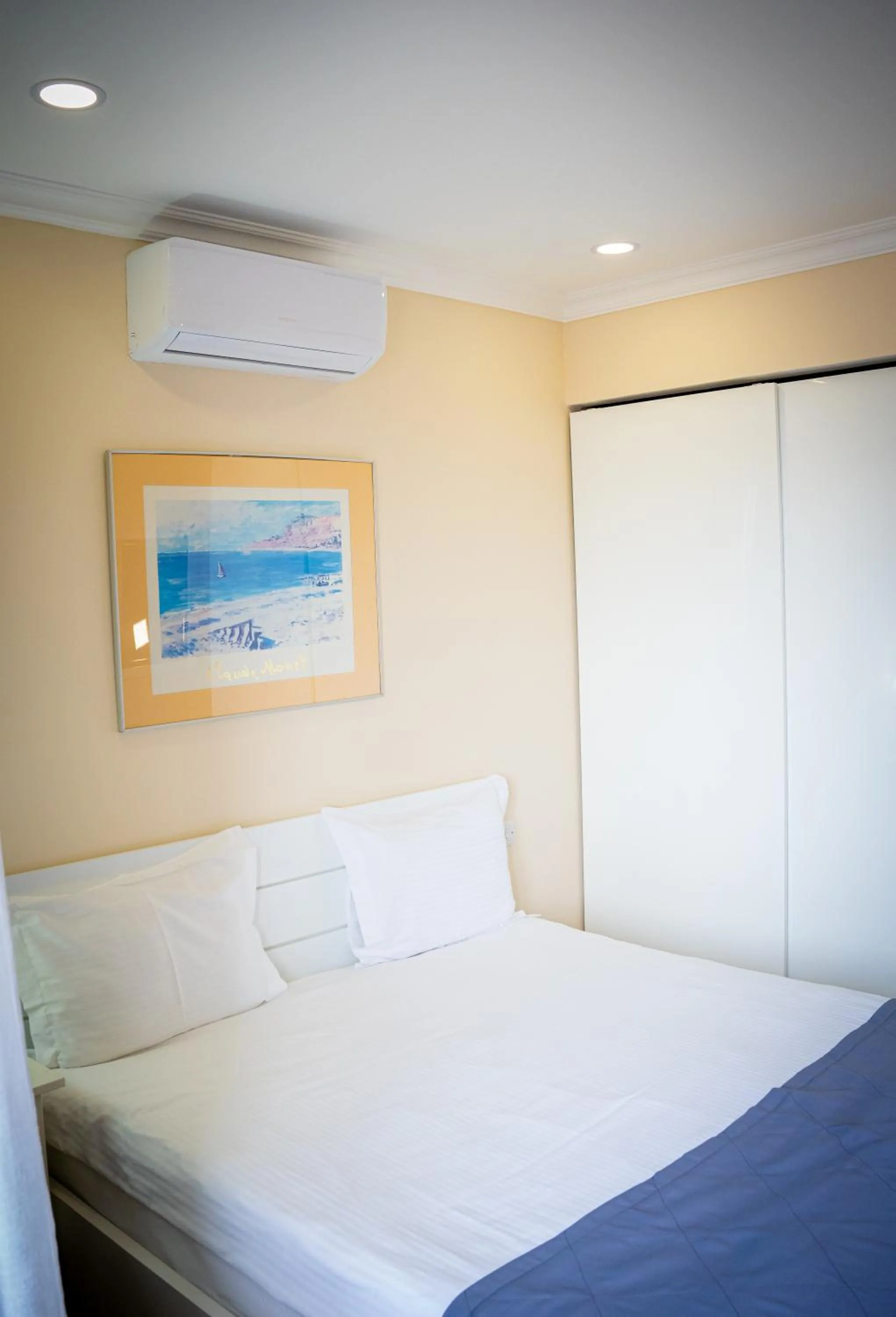 Bed in Chagala Bautino Hotel