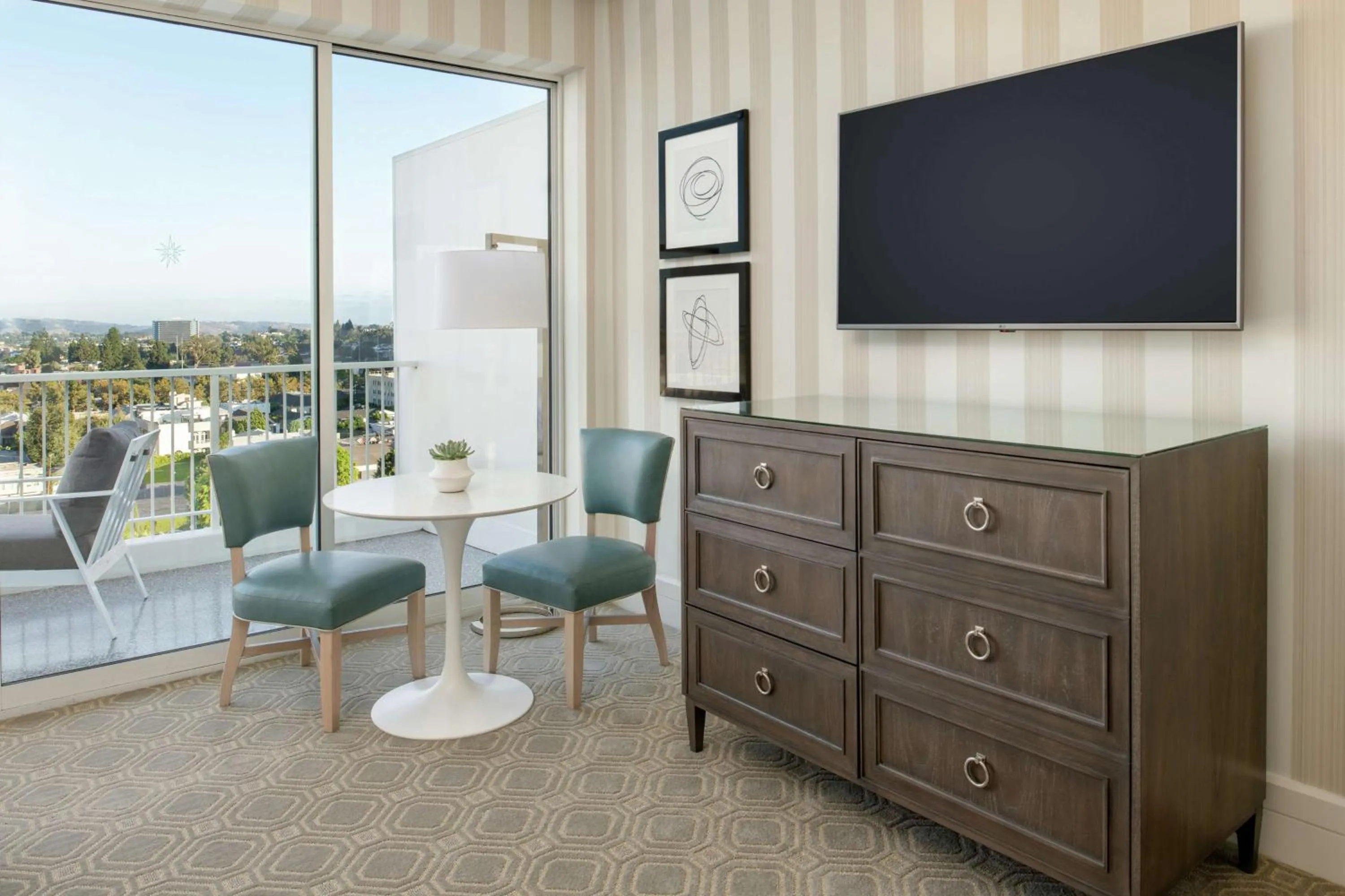 Living room in The Beverly Hilton