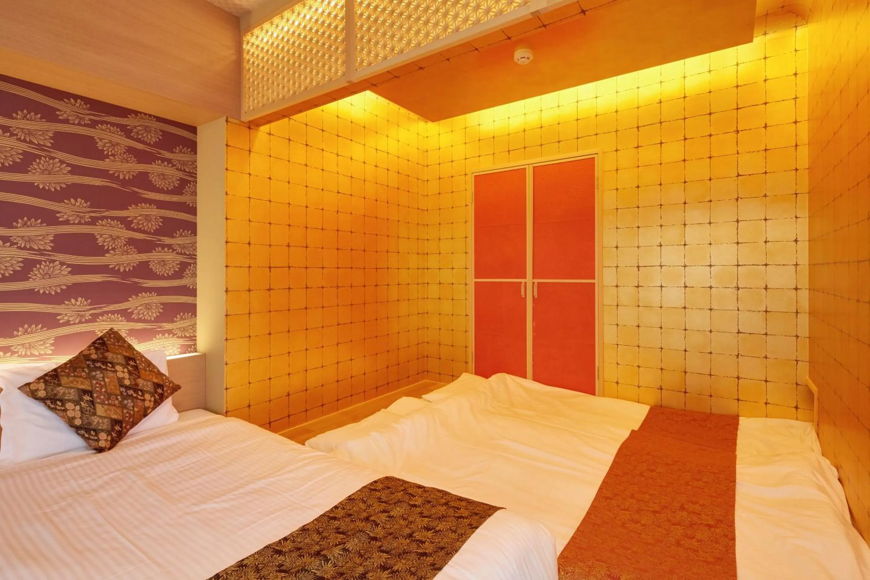 Bedroom, Bed in Hotel Amaterrace Nippombashi-higashi