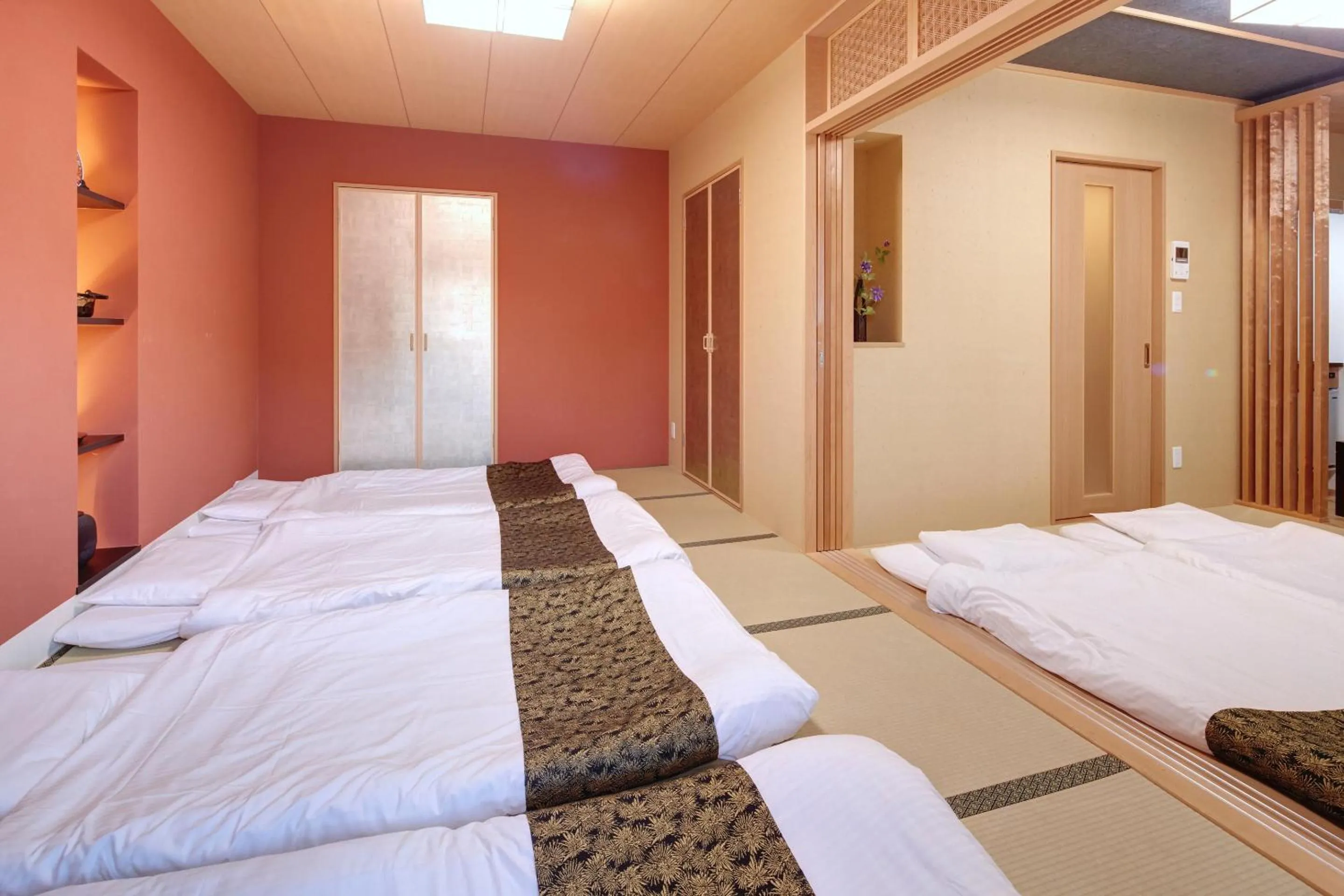 Bedroom, Bed in Hotel Amaterrace Nippombashi-higashi