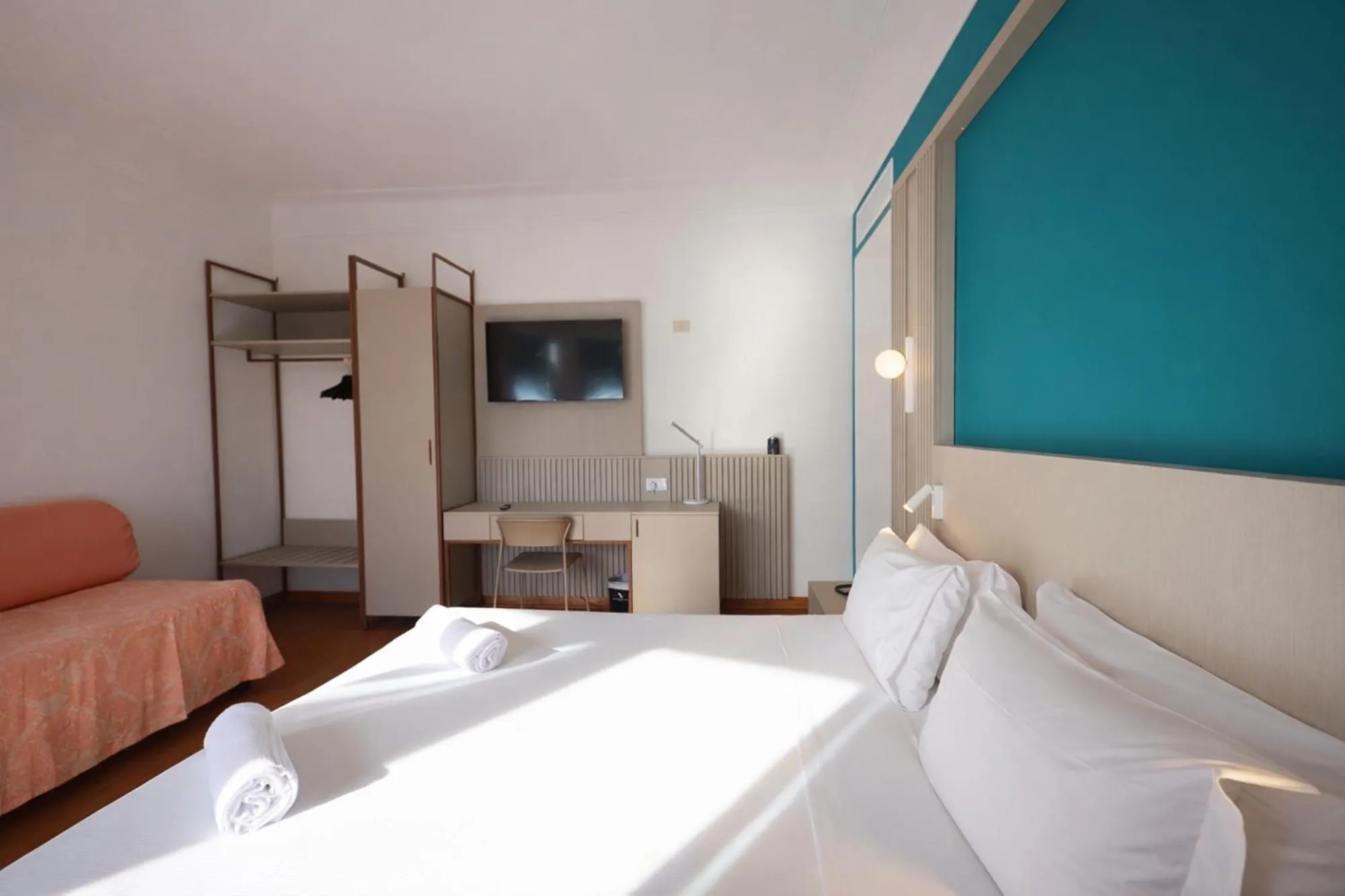 Bed in LVG Hotel Collection - Majestic