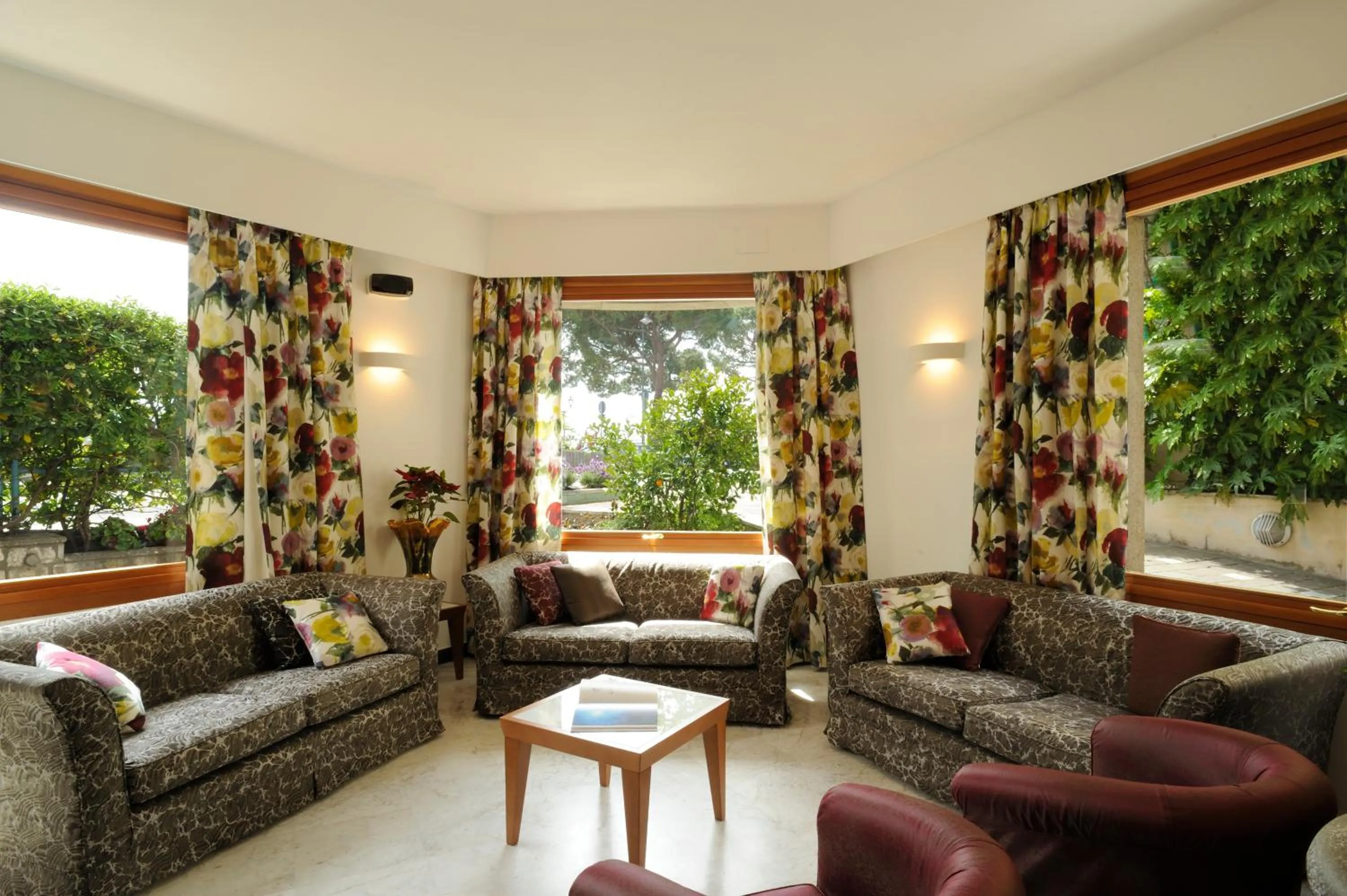 Lobby or reception in LVG Hotel Collection - Majestic