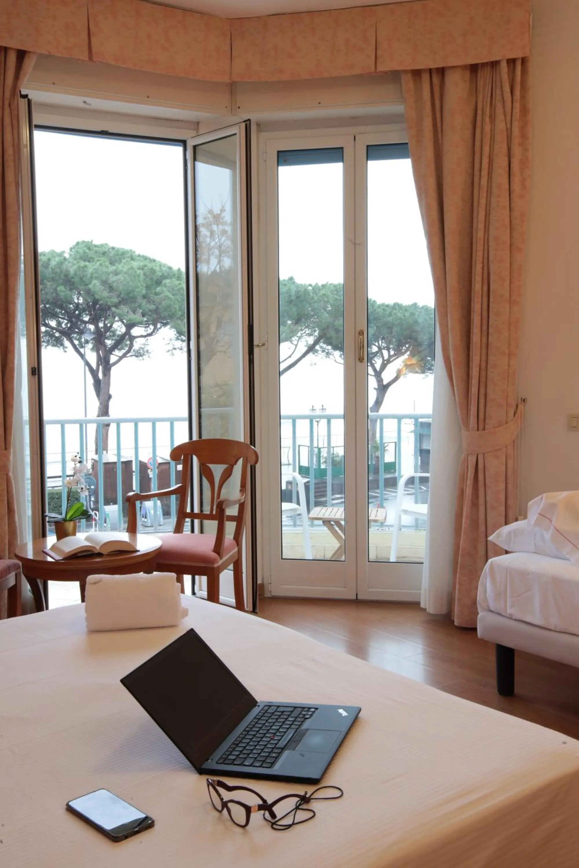 Bed in LVG Hotel Collection - Majestic