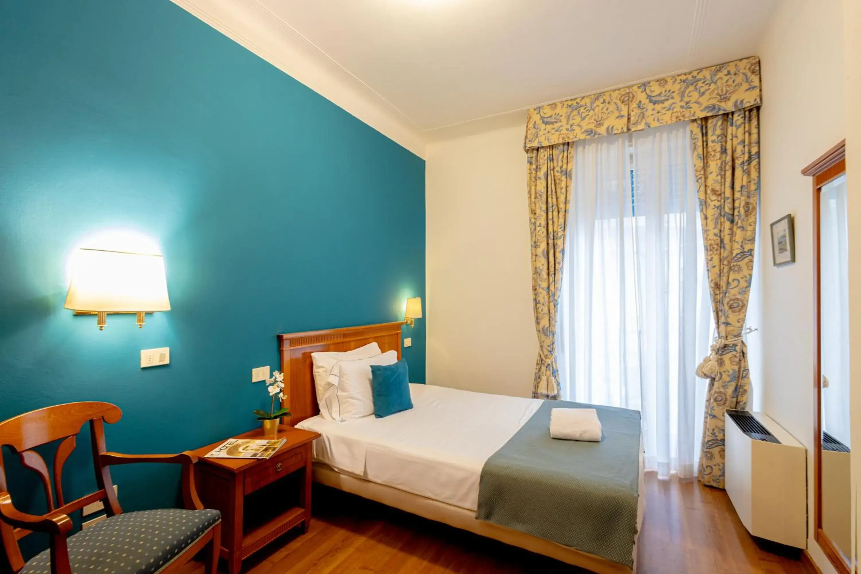 Standard Single Room in Hotel Majestic by LVG Hotel Collection Standard Single Room in Hotel Majestic by LVG Hotel Collection